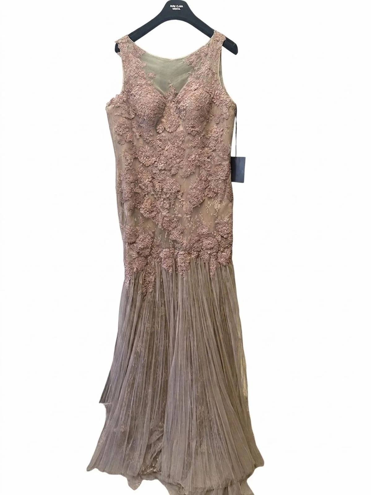 Pronovias Maxi Dresses, size XXL / 44 / 16, photo 1