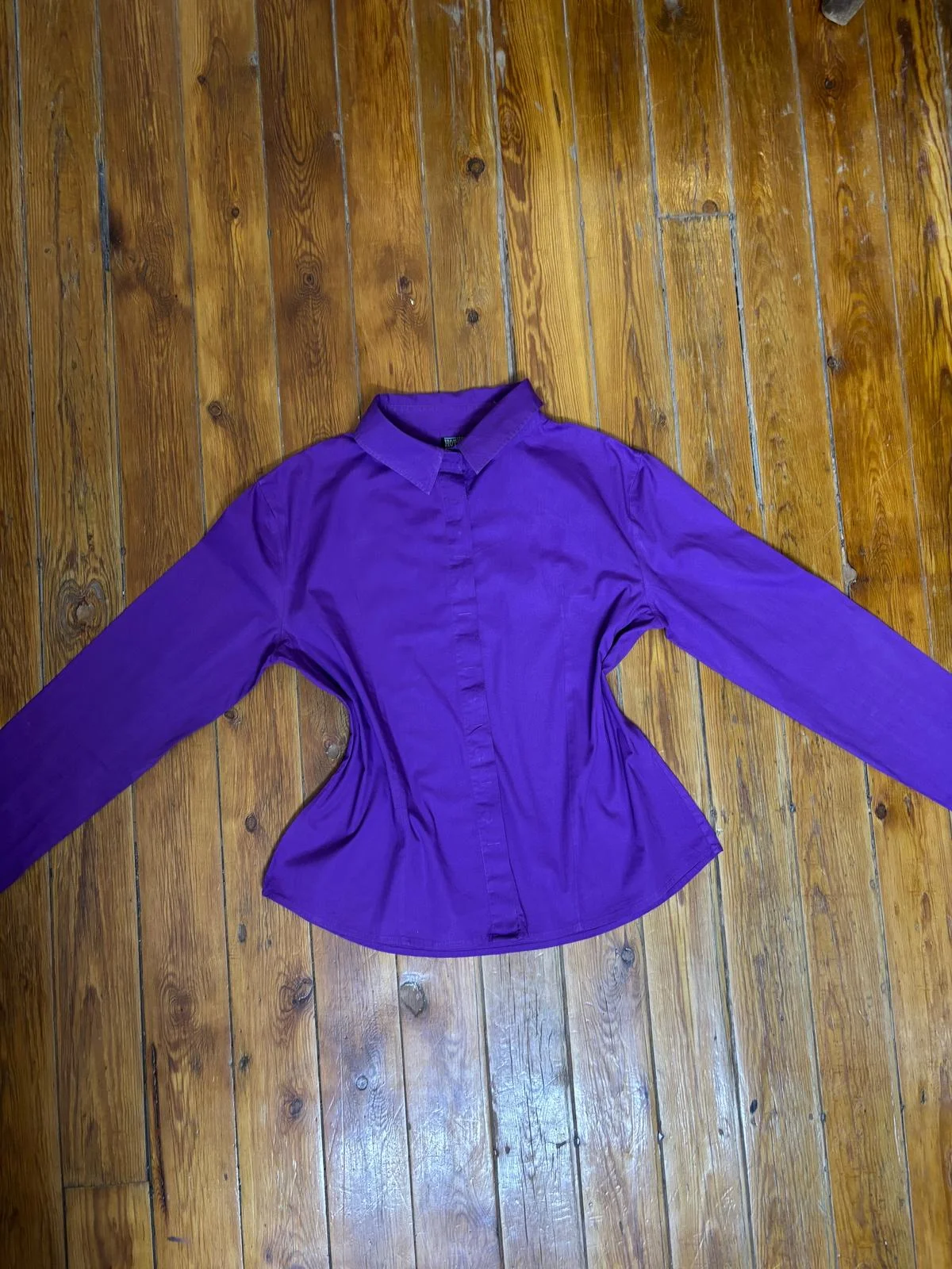 Hot Item Shirts, size XL / 42 / 14, photo 1