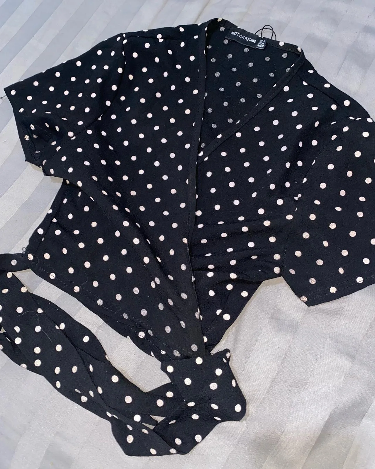PrettyLittleThing Crop Tops, size M / 38 / 10, photo 1