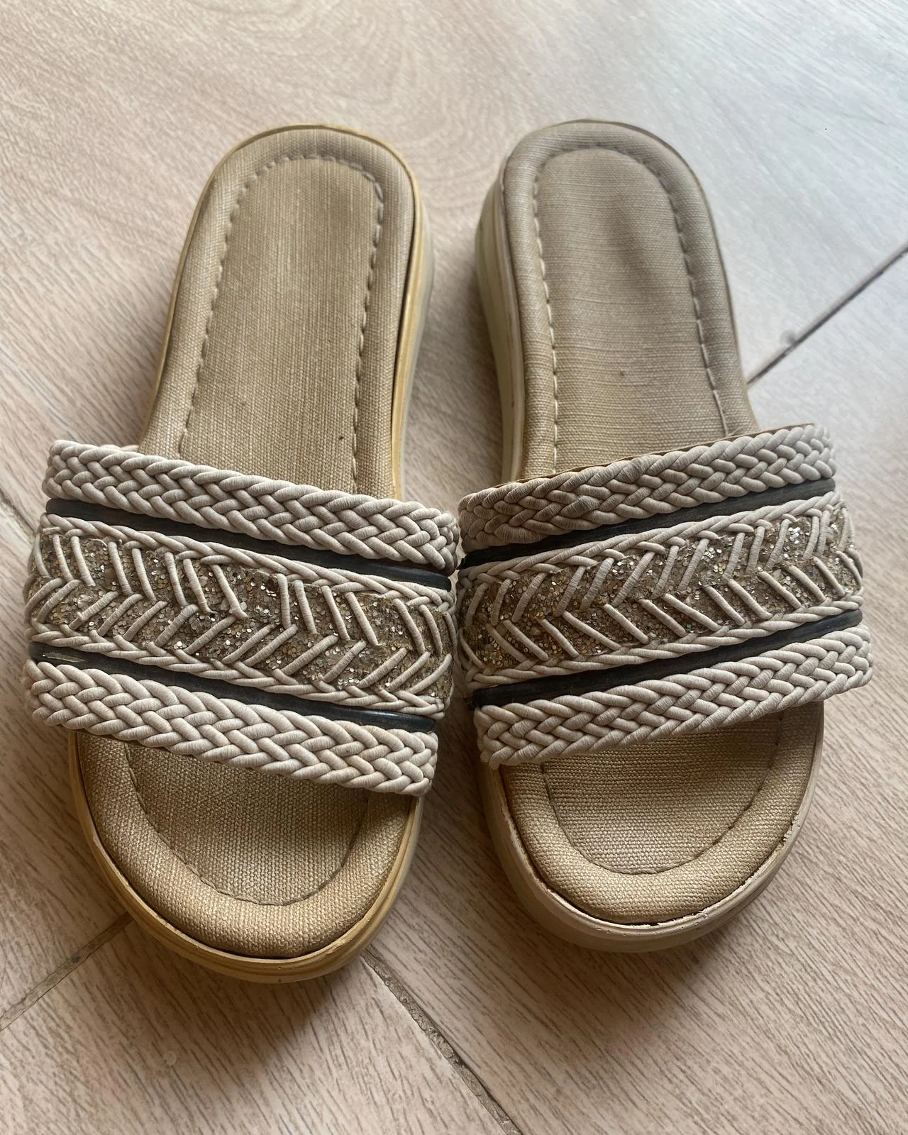 Flip-flops, size 37, photo 1