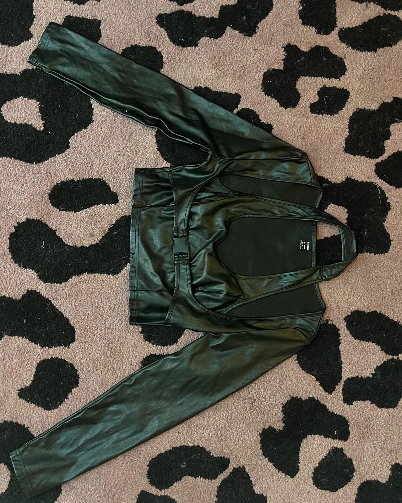Shein Crop Tops, size XS / 34 / 6, photo 1