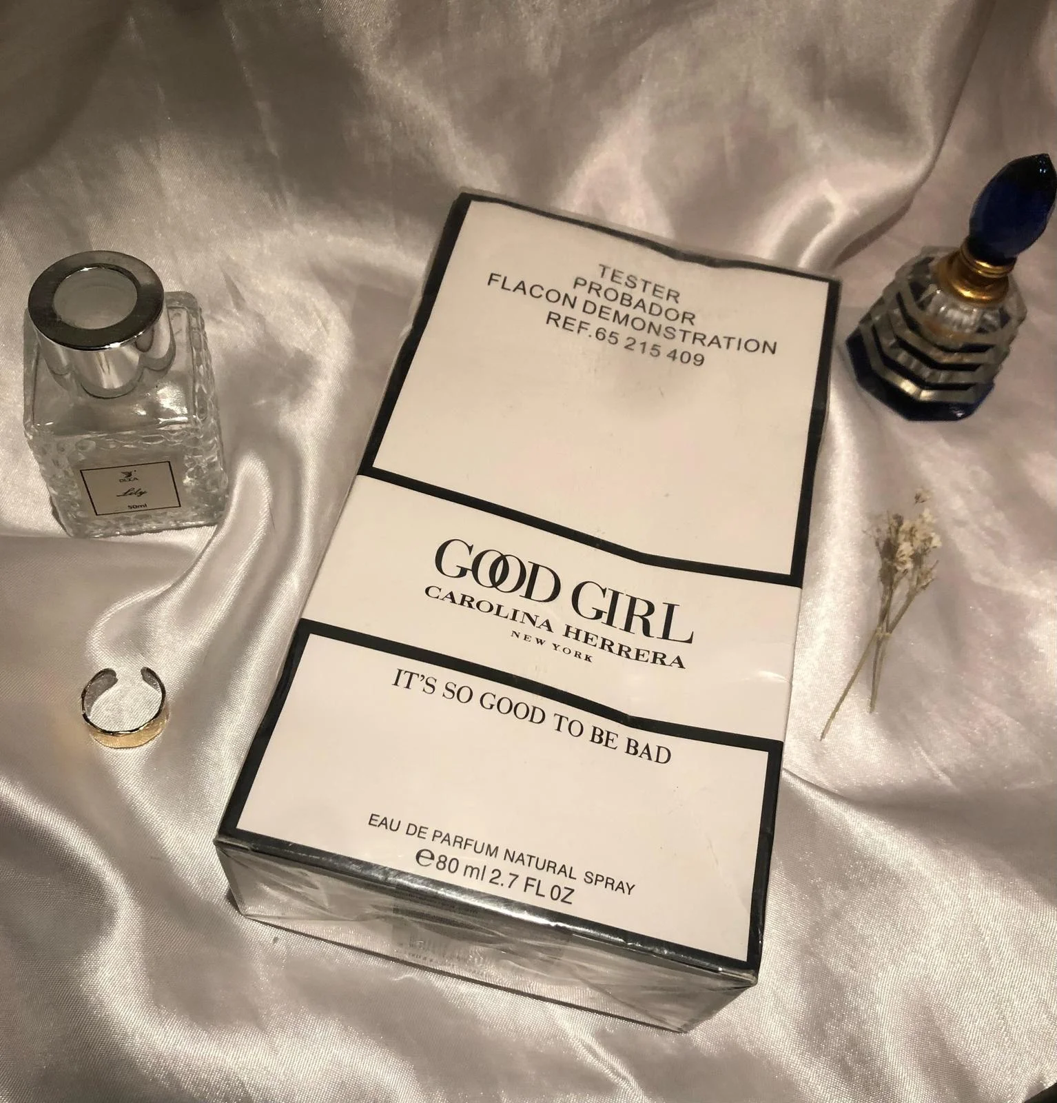 Carolina Herrera Perfume, size No Size, photo 1