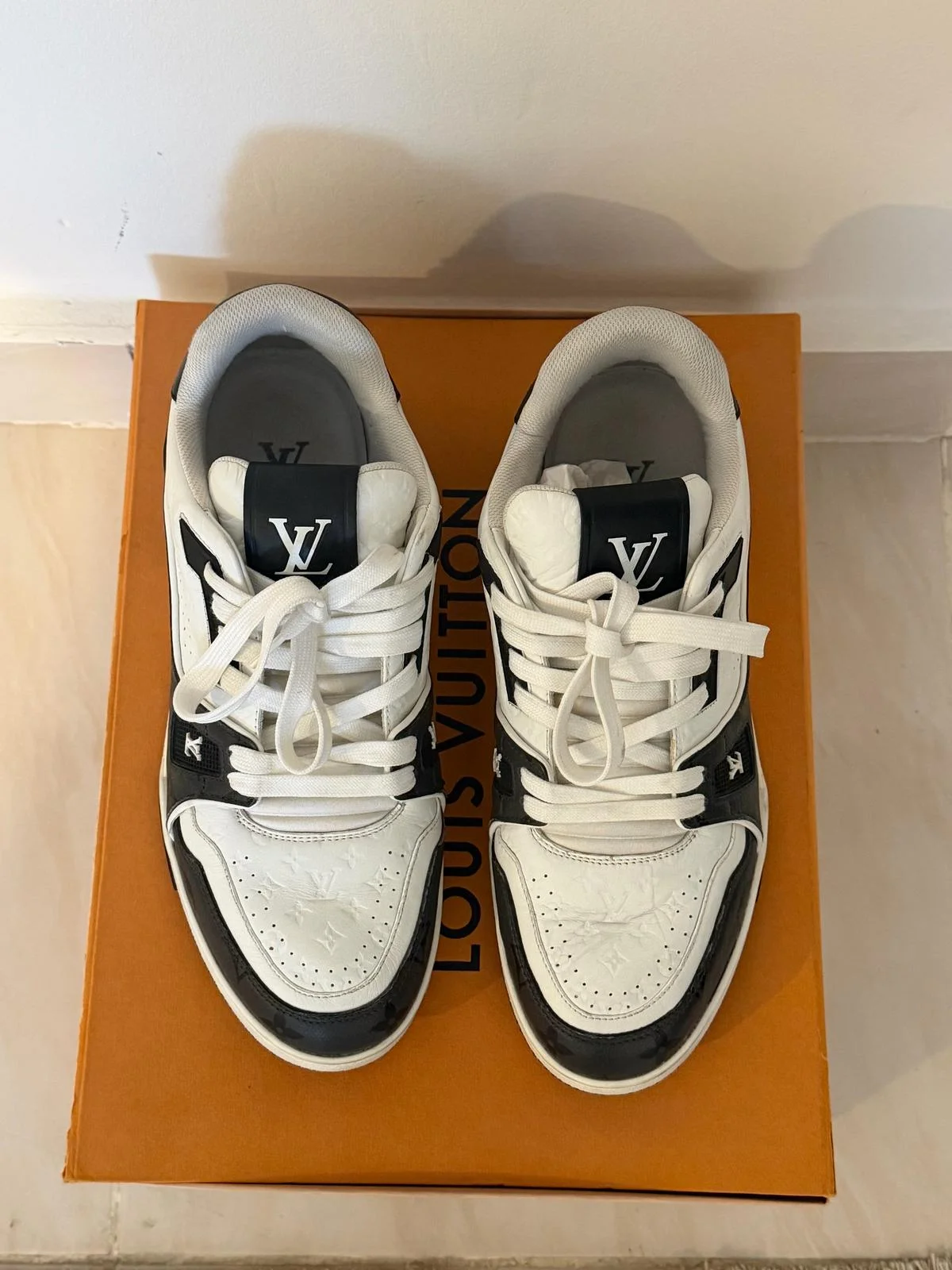 Louis Vuitton Sneakers, size 42, photo 1