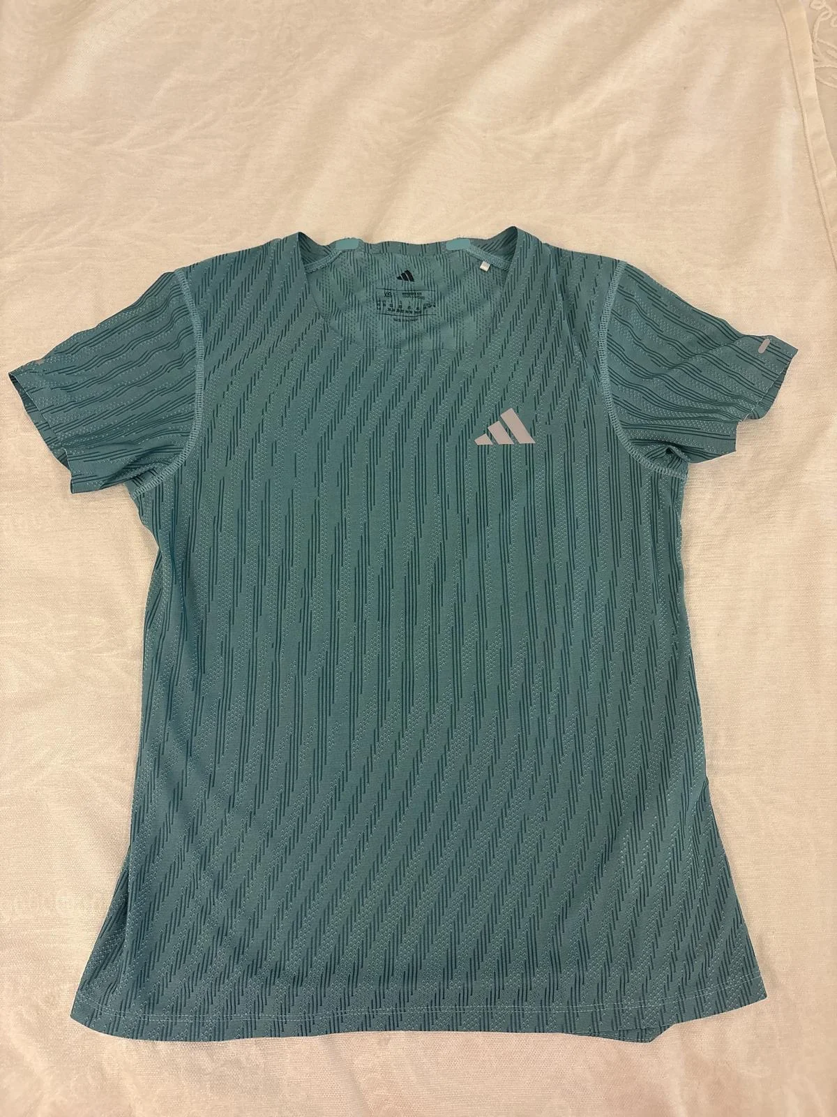 adidas T-shirts, size XS / 34 / 6, photo 1