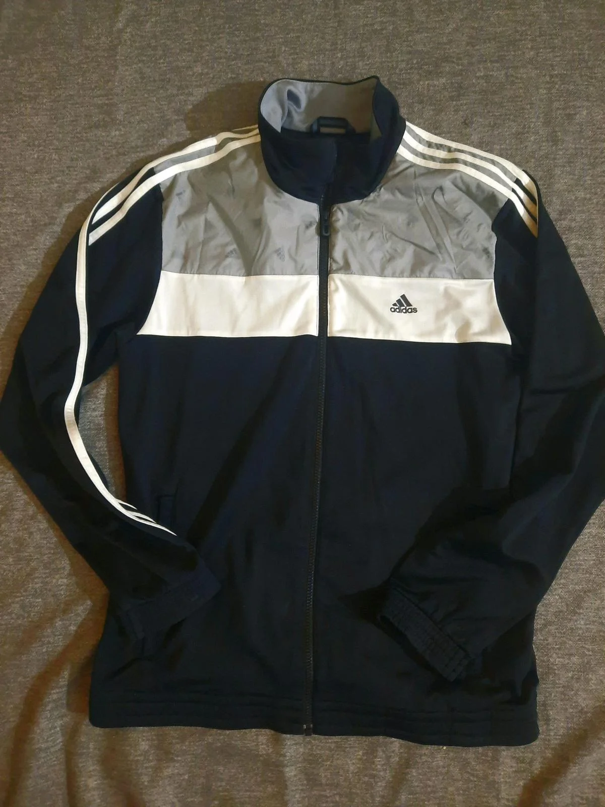 adidas Sweaters, size M, photo 1