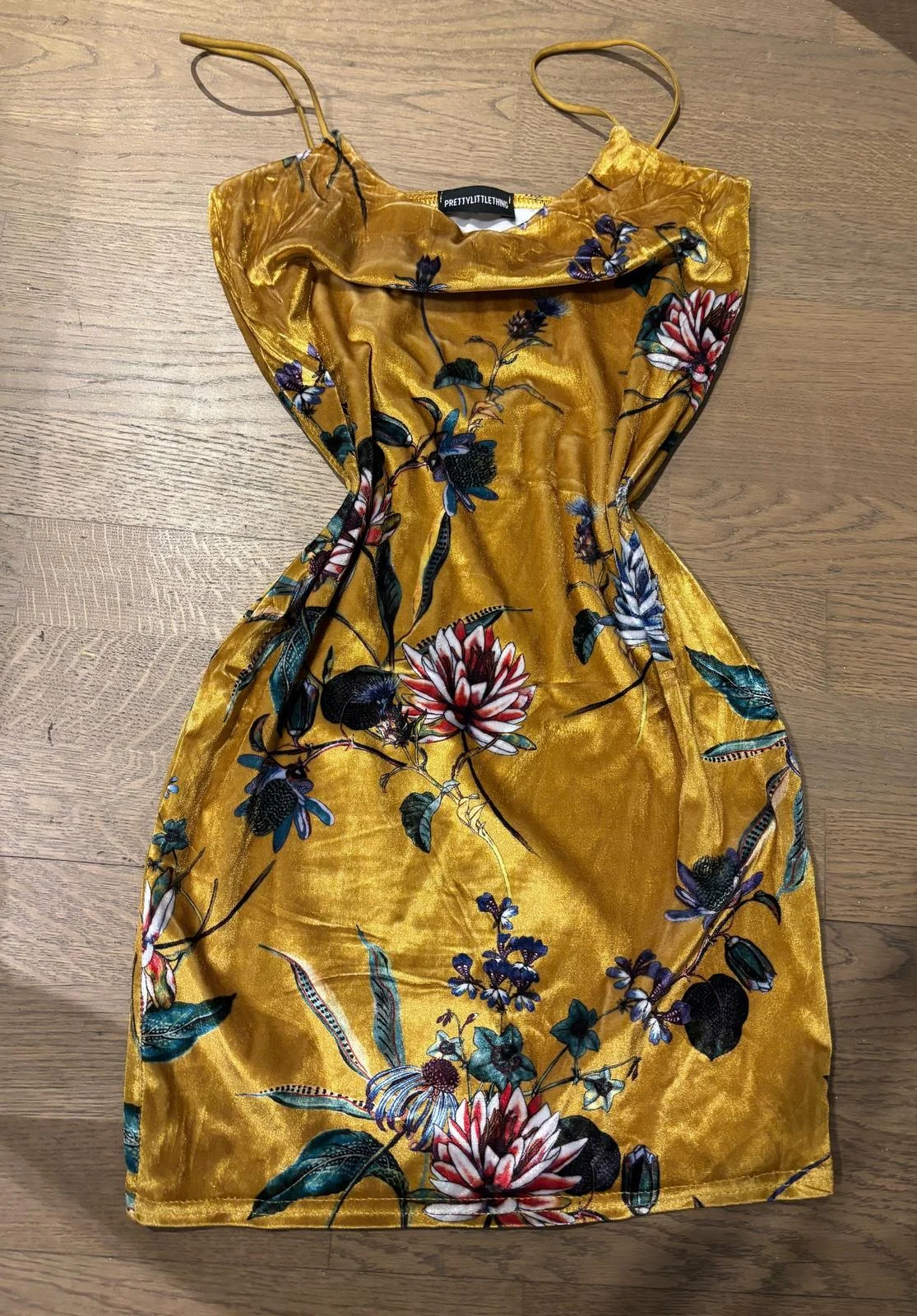 PrettyLittleThing Mini Dresses, size M / 38 / 10, photo 1