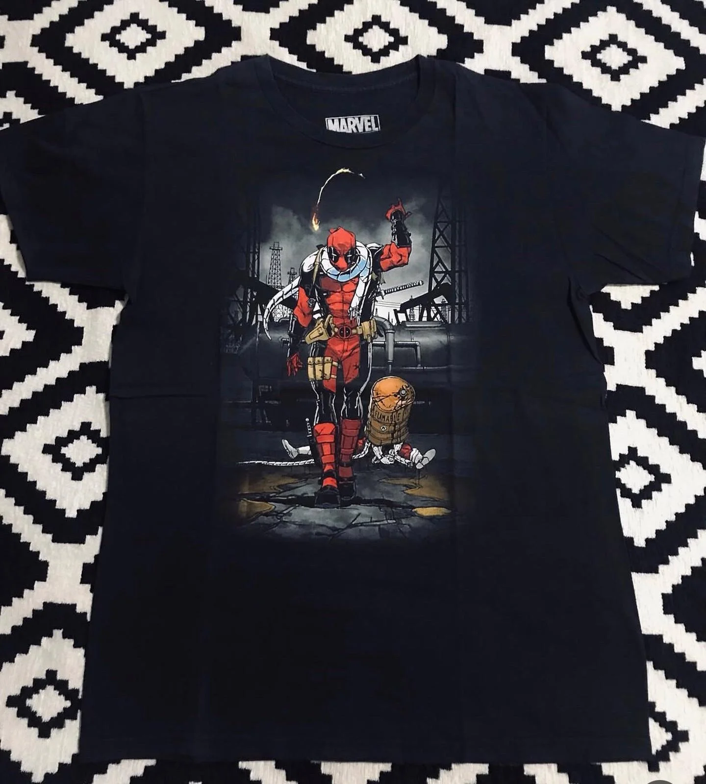 Marvel T-shirts, size M, photo 1