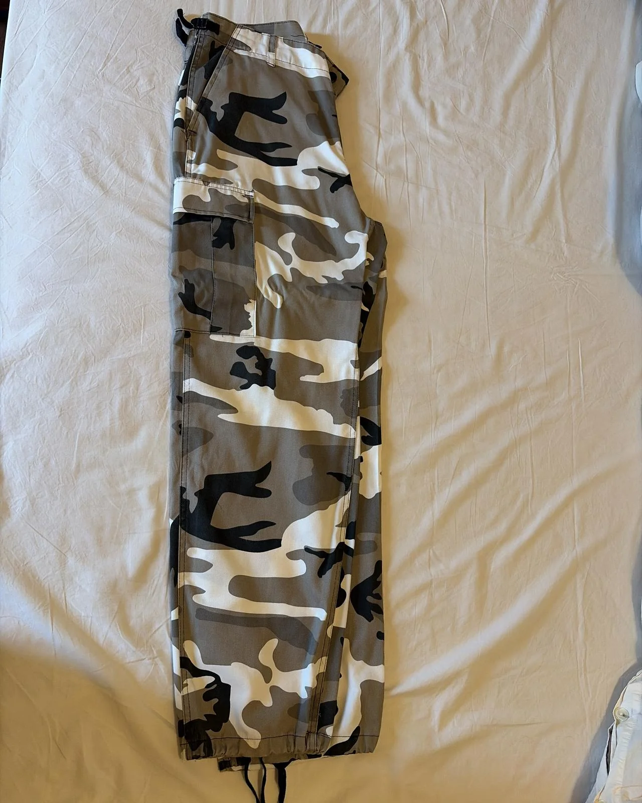 Pants, size L, photo 1