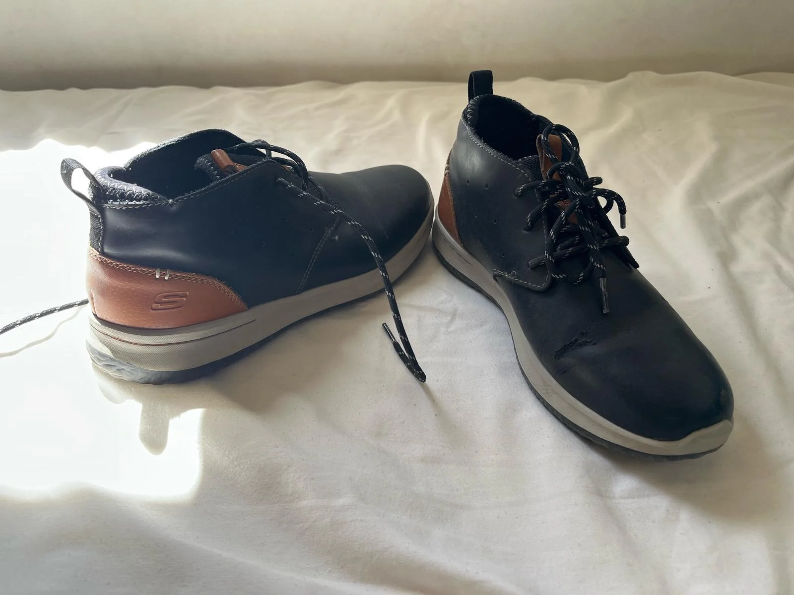 Sketchers Boots, size 42, photo 1