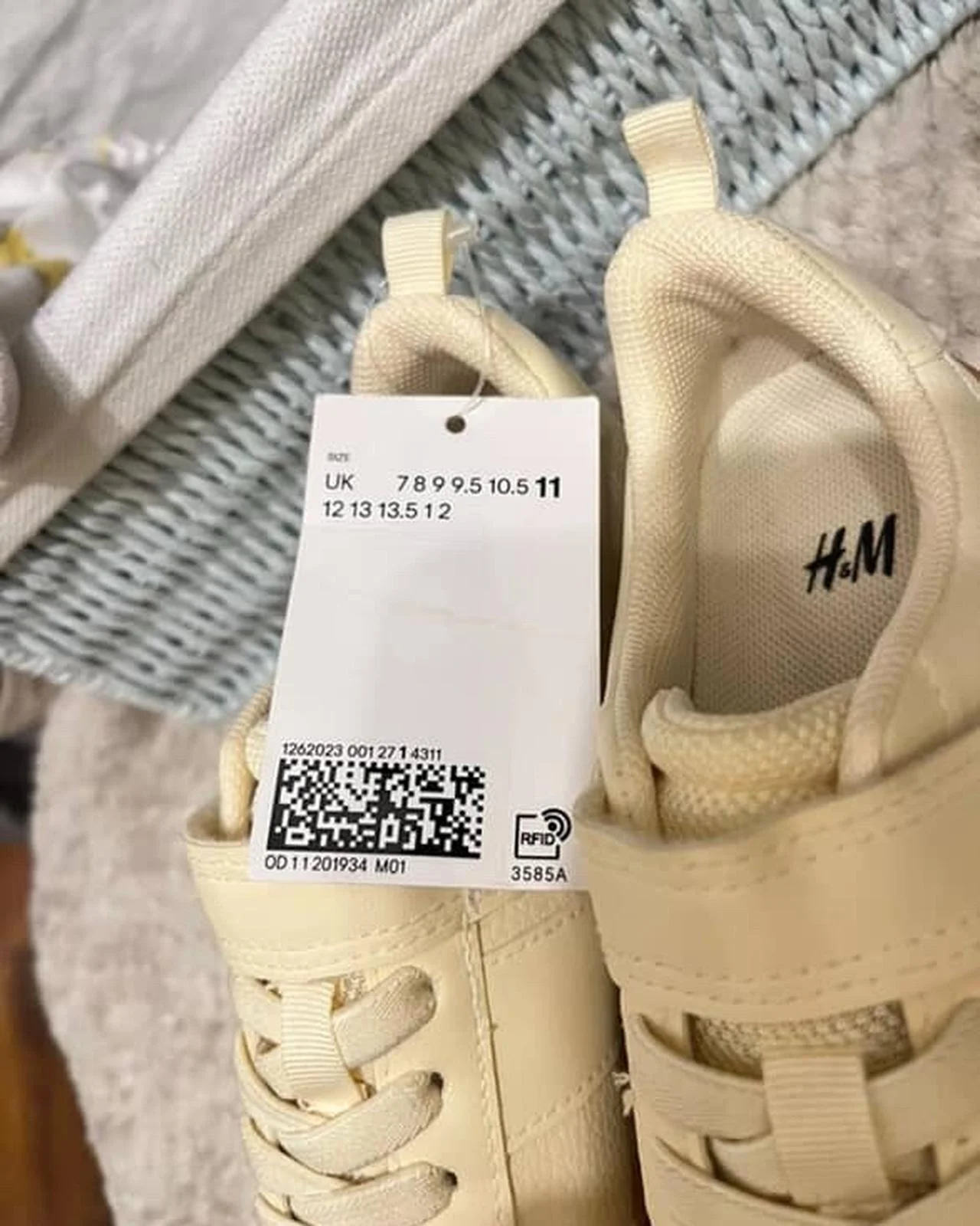 H&M Shoes, size 4y, photo 1