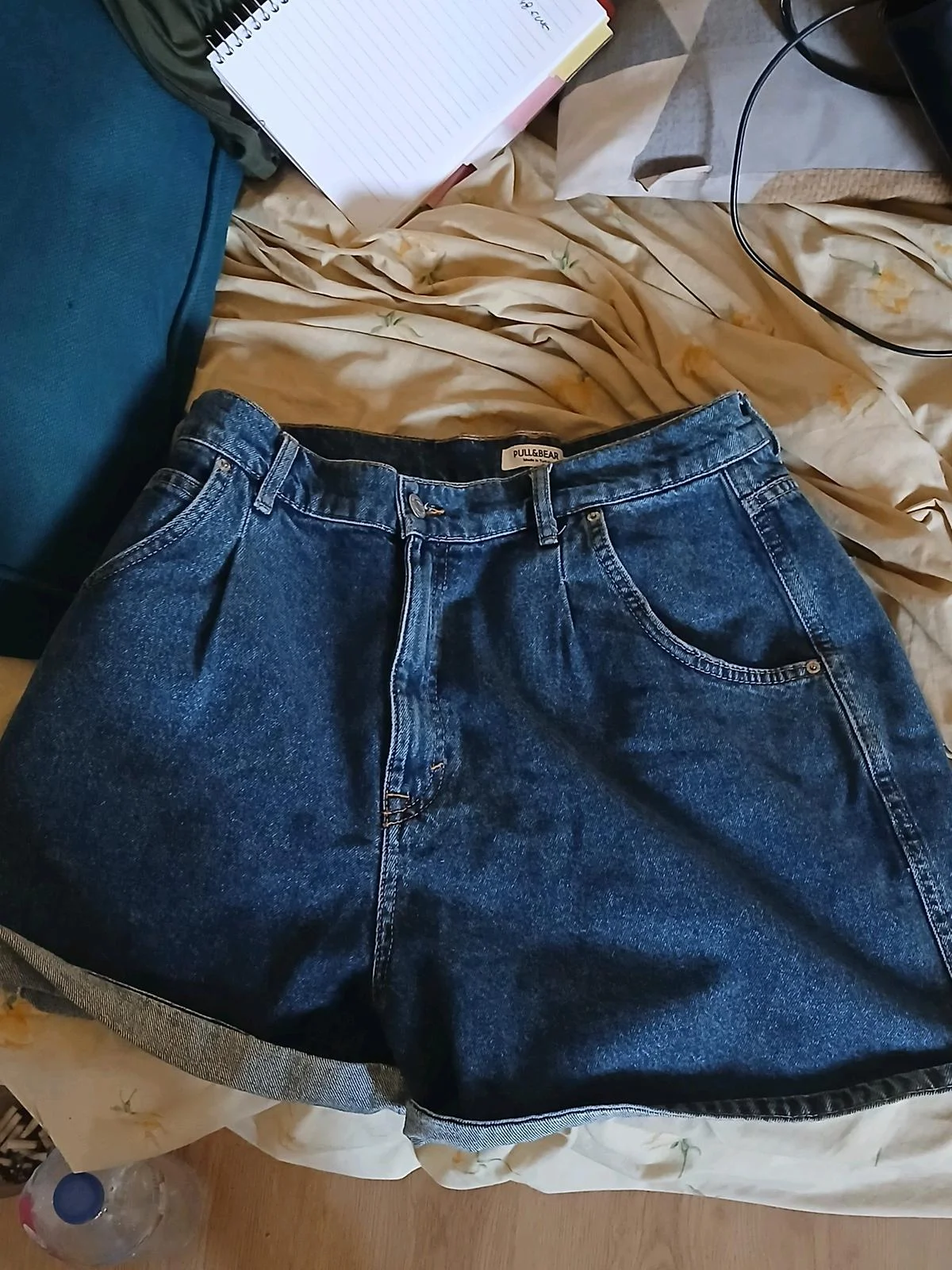 Pull & Bear Shorts, size XL / 42 / 14, photo 1