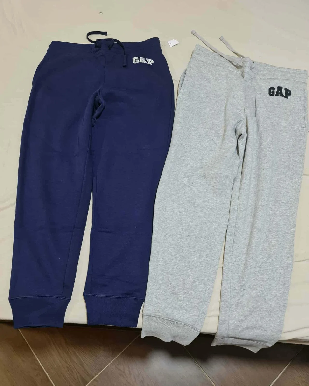 GAP Pants, size M, photo 1