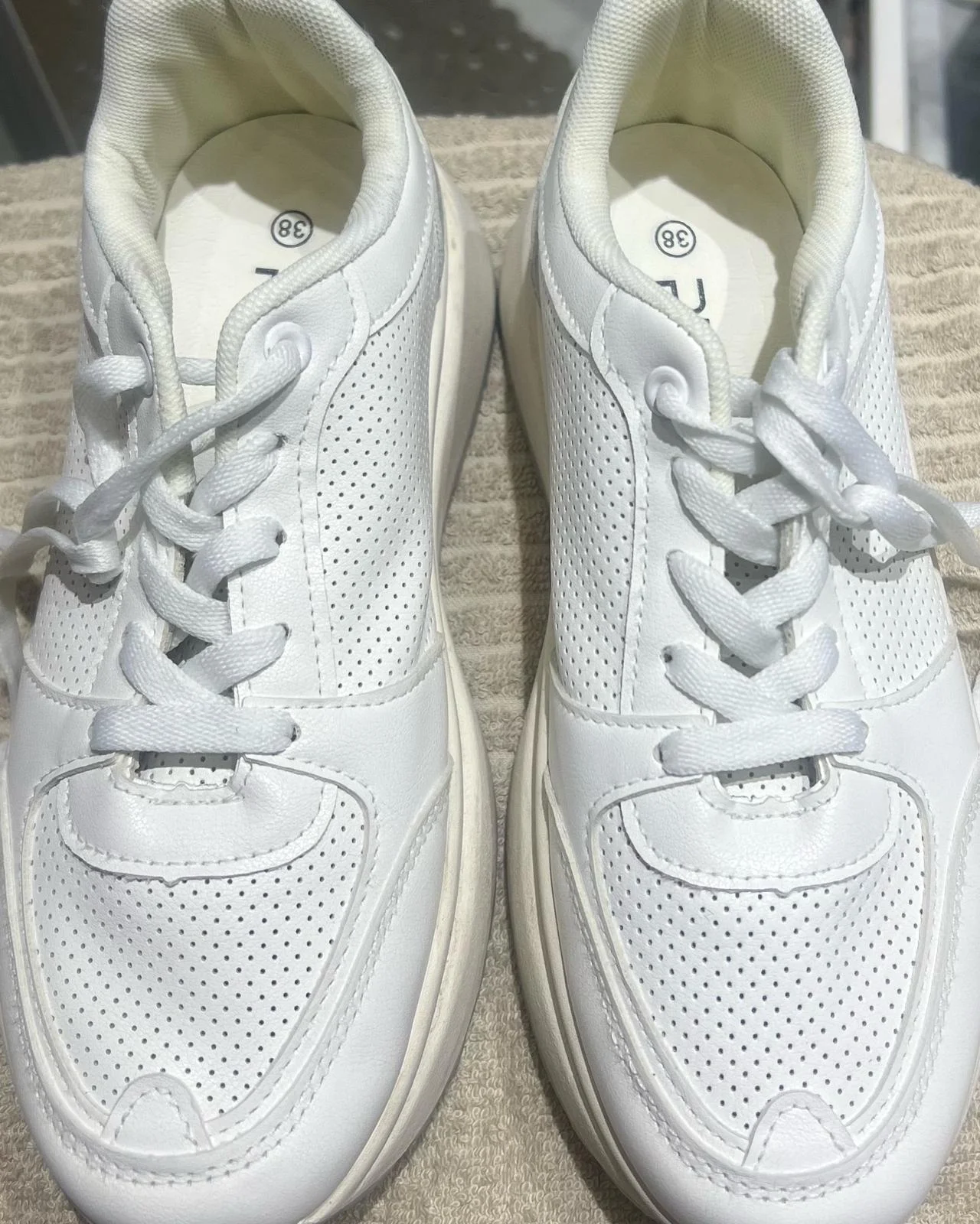 Pixi Sneakers, size 38, photo 1