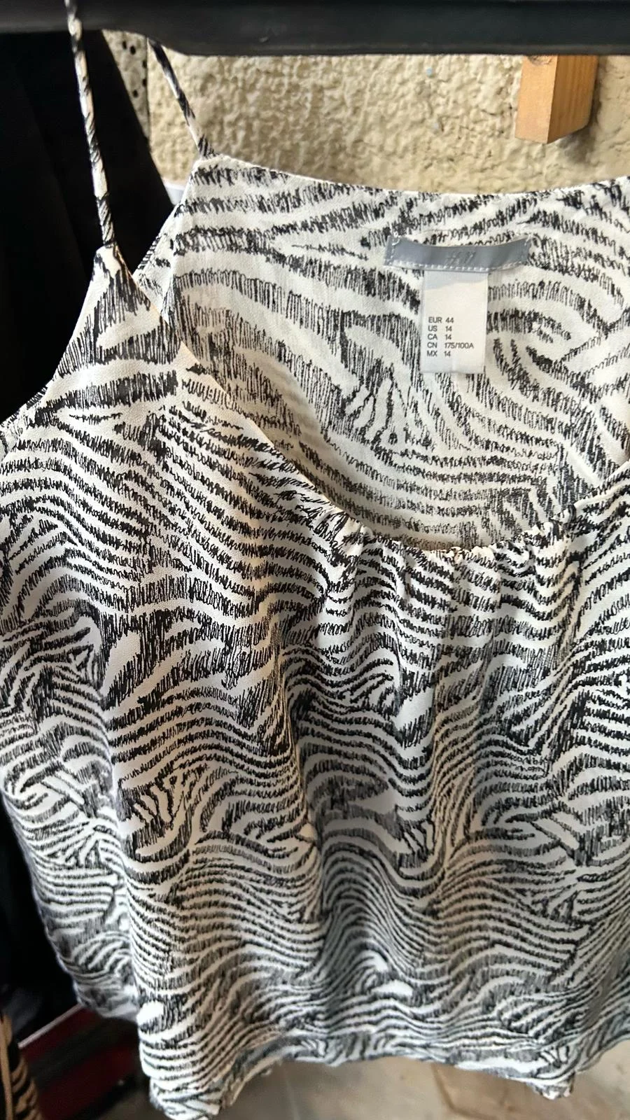 H&M Cami Tops, size XL / 42 / 14, photo 1
