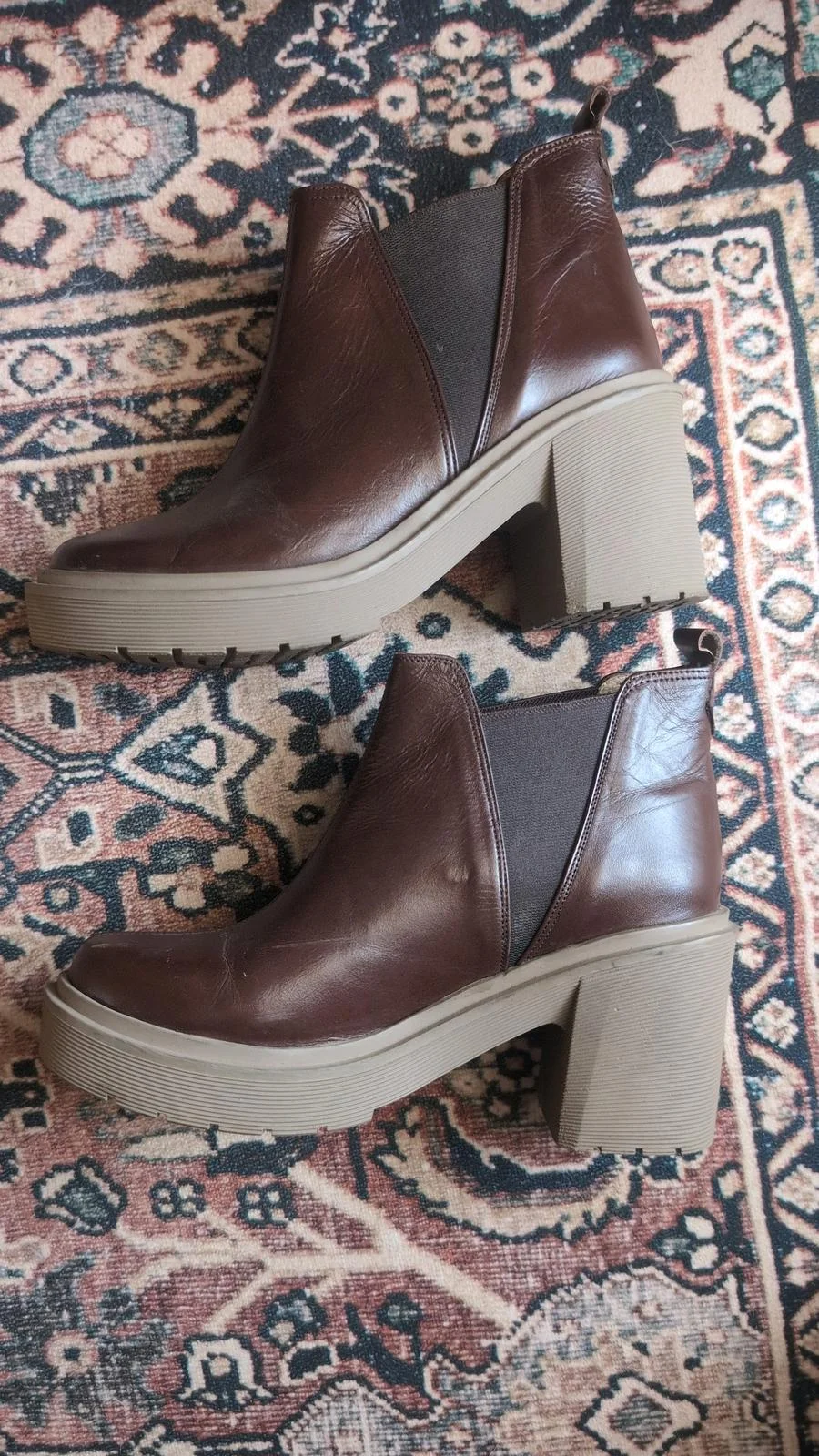 Local Boots, size 37, photo 1