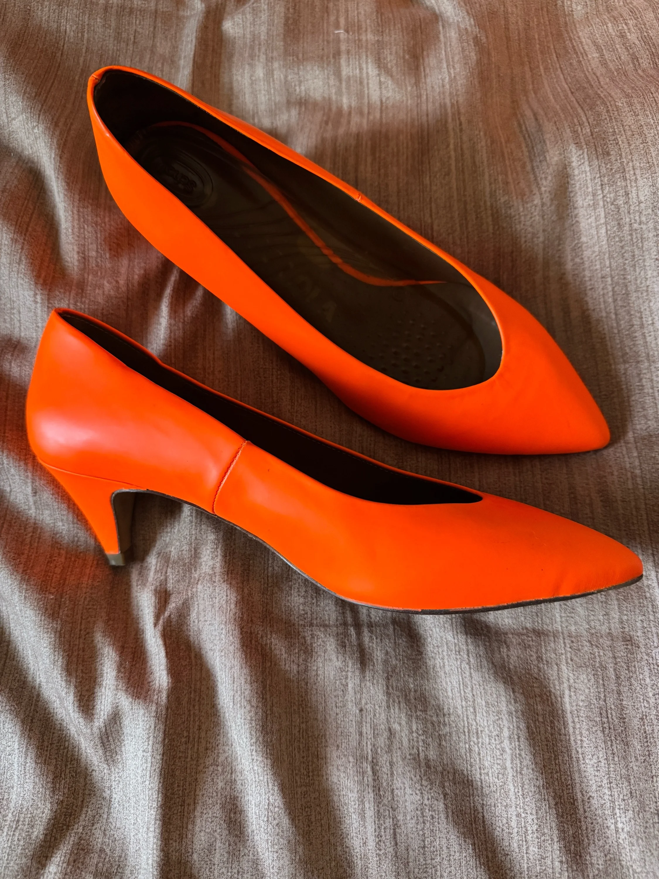 Kitten Heels, size 38, photo 1
