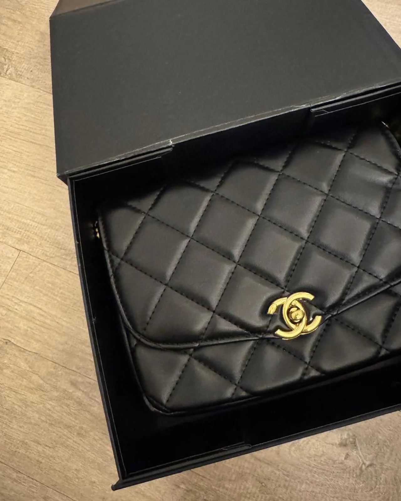 Chanel Cross-Body Bag, size One size, photo 1
