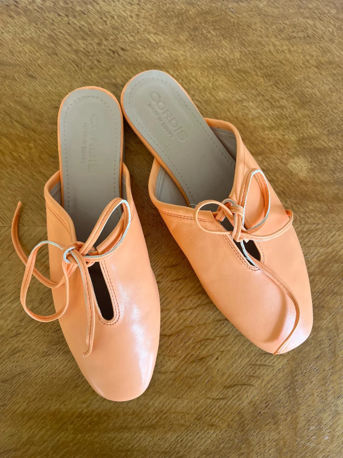 Local Flats, size 40, photo 1