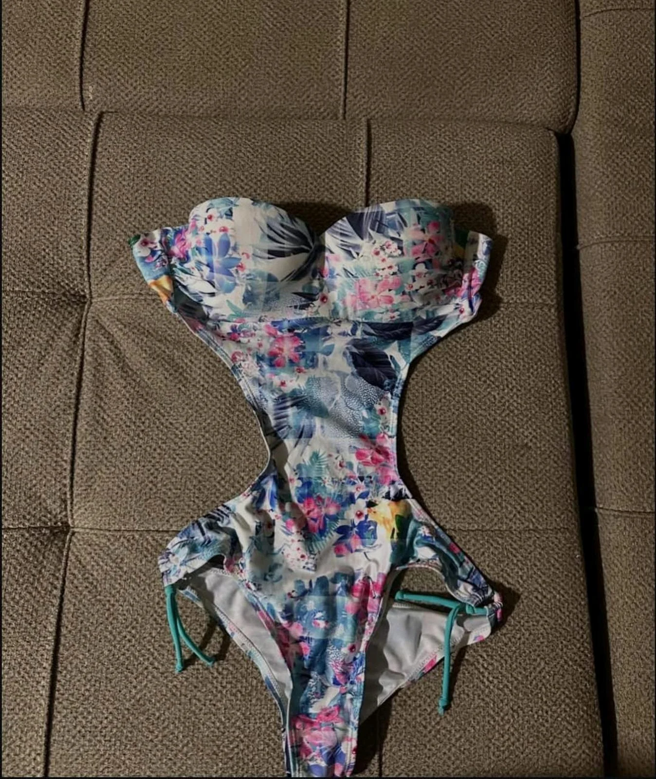 One-Piece Swimsuits, size L / 40 / 12, photo 1