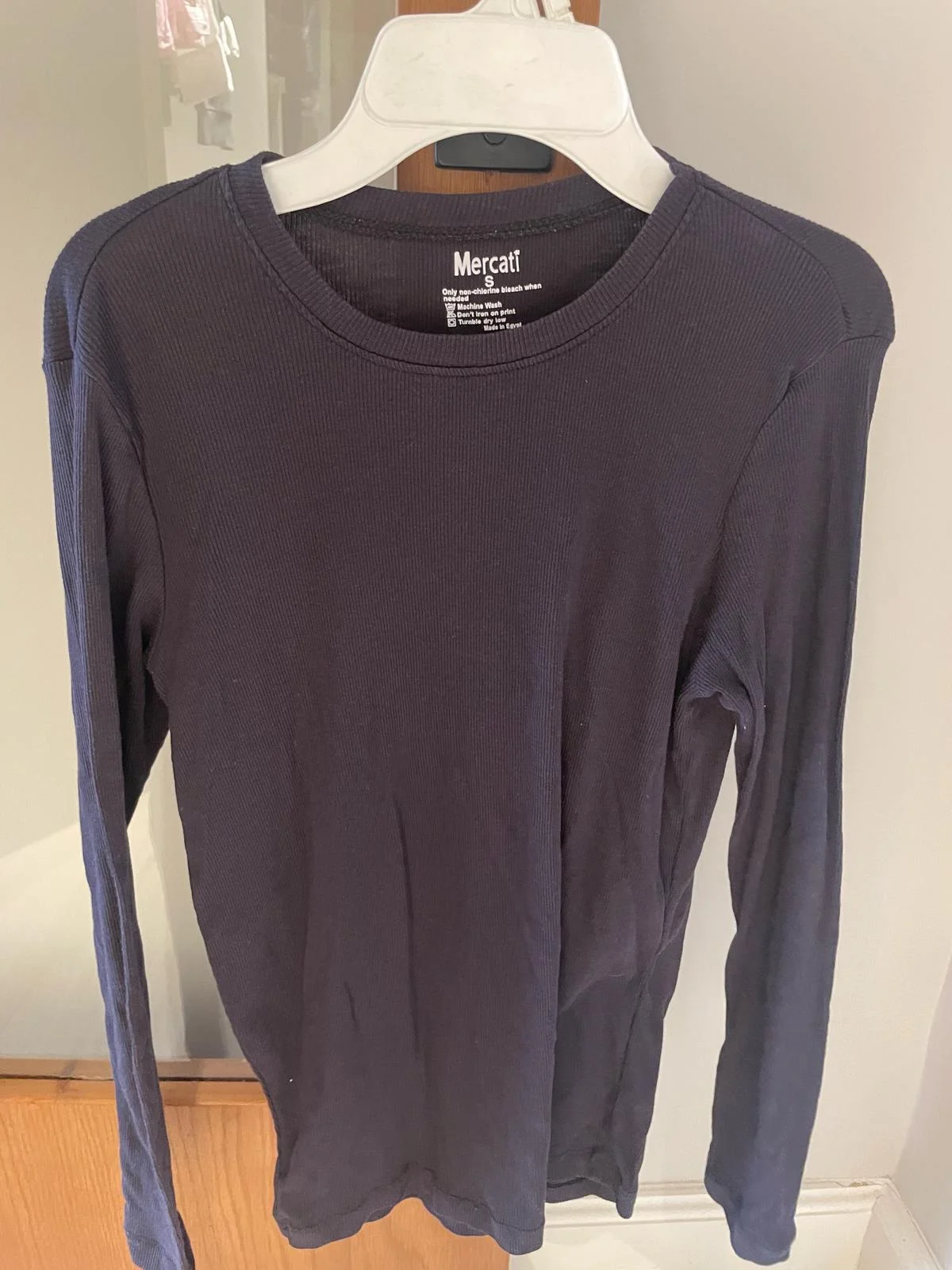 Local T-shirts, size S / 36 / 8, photo 1