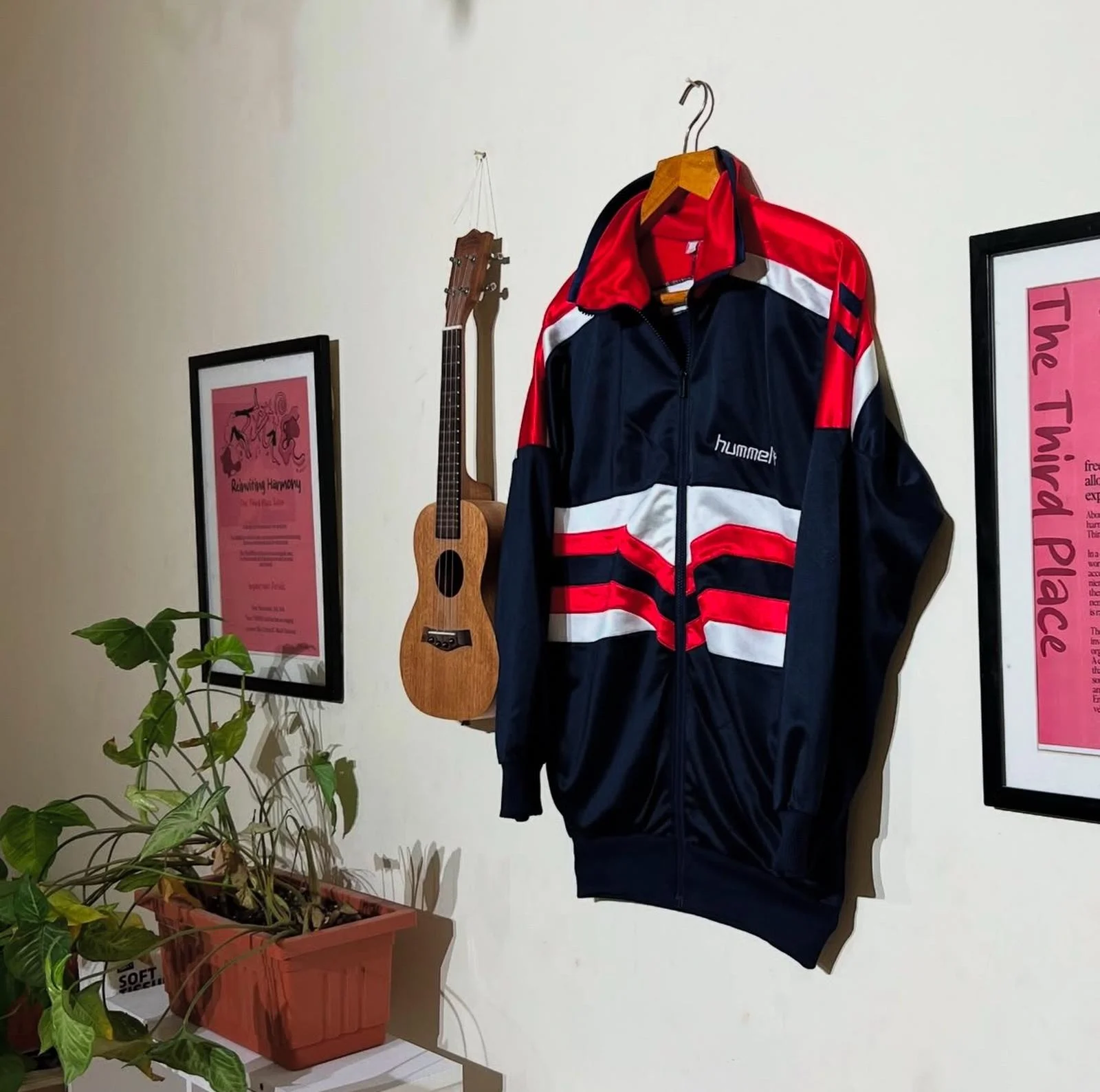 Hummel Athletic Jackets, size L, photo 1