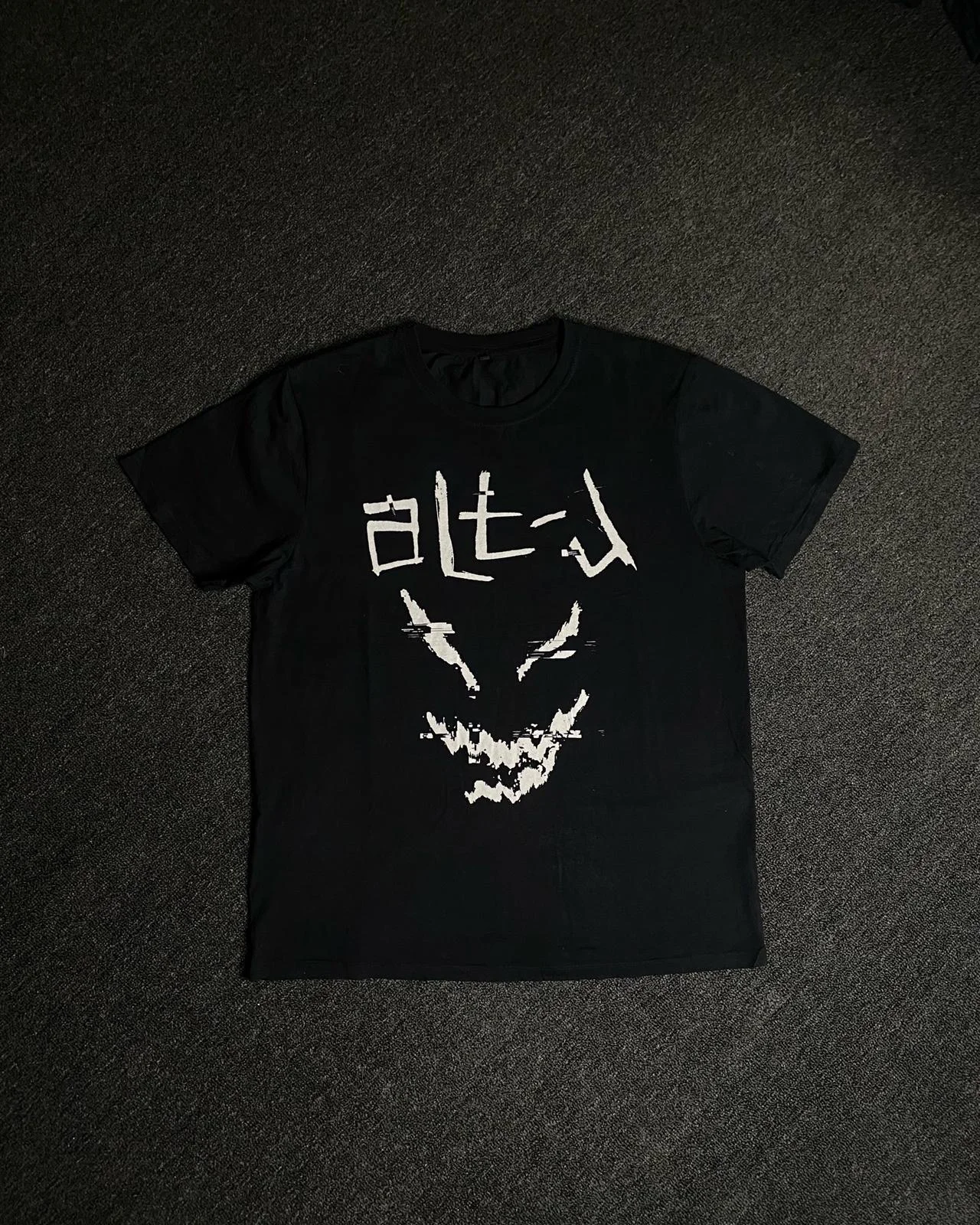 T-shirts, size L, photo 1