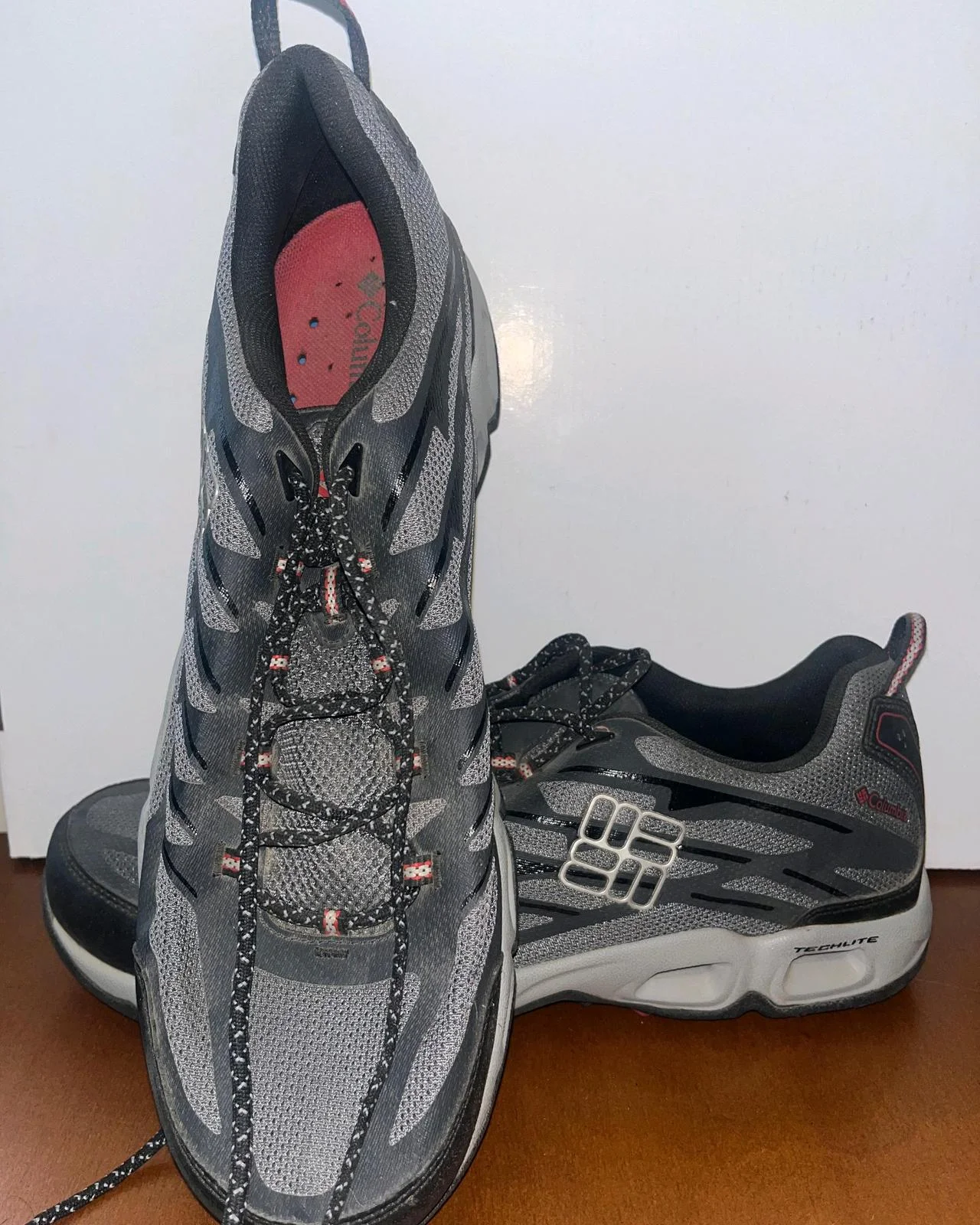 Columbia Sneakers, size 48, photo 1