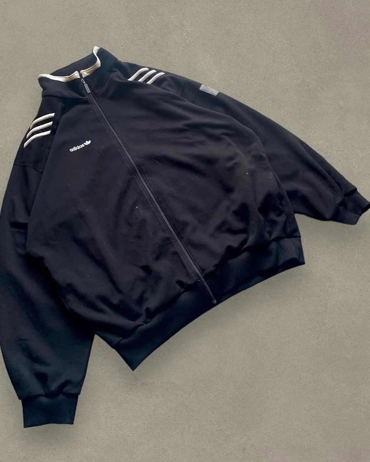 adidas Jackets, size XL, photo 1