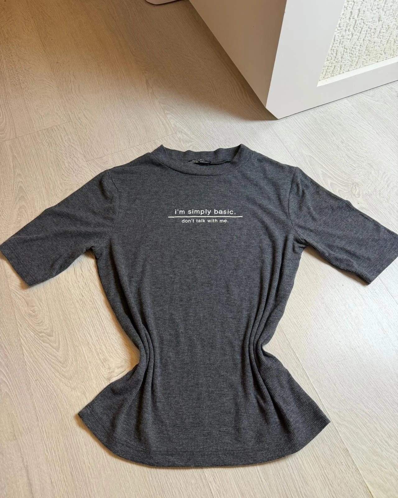 Alcott T-shirts, size L / 40 / 12, photo 1
