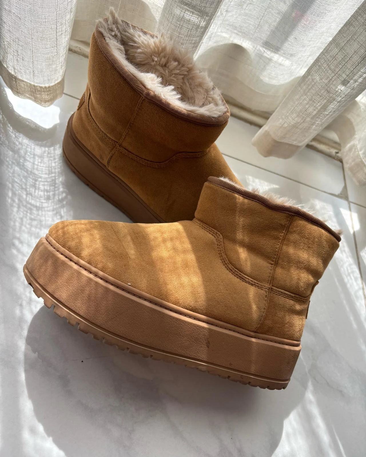 Bershka Sneakers, size 38, photo 1