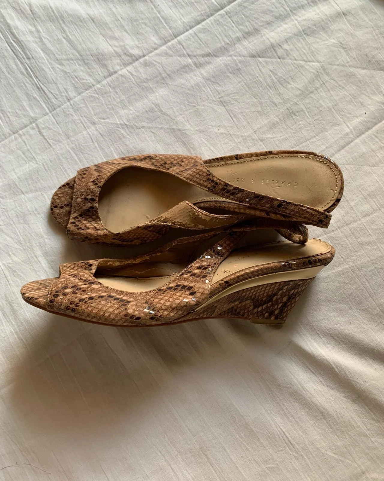 Charles & Keith Kitten Heels, size 38, photo 1