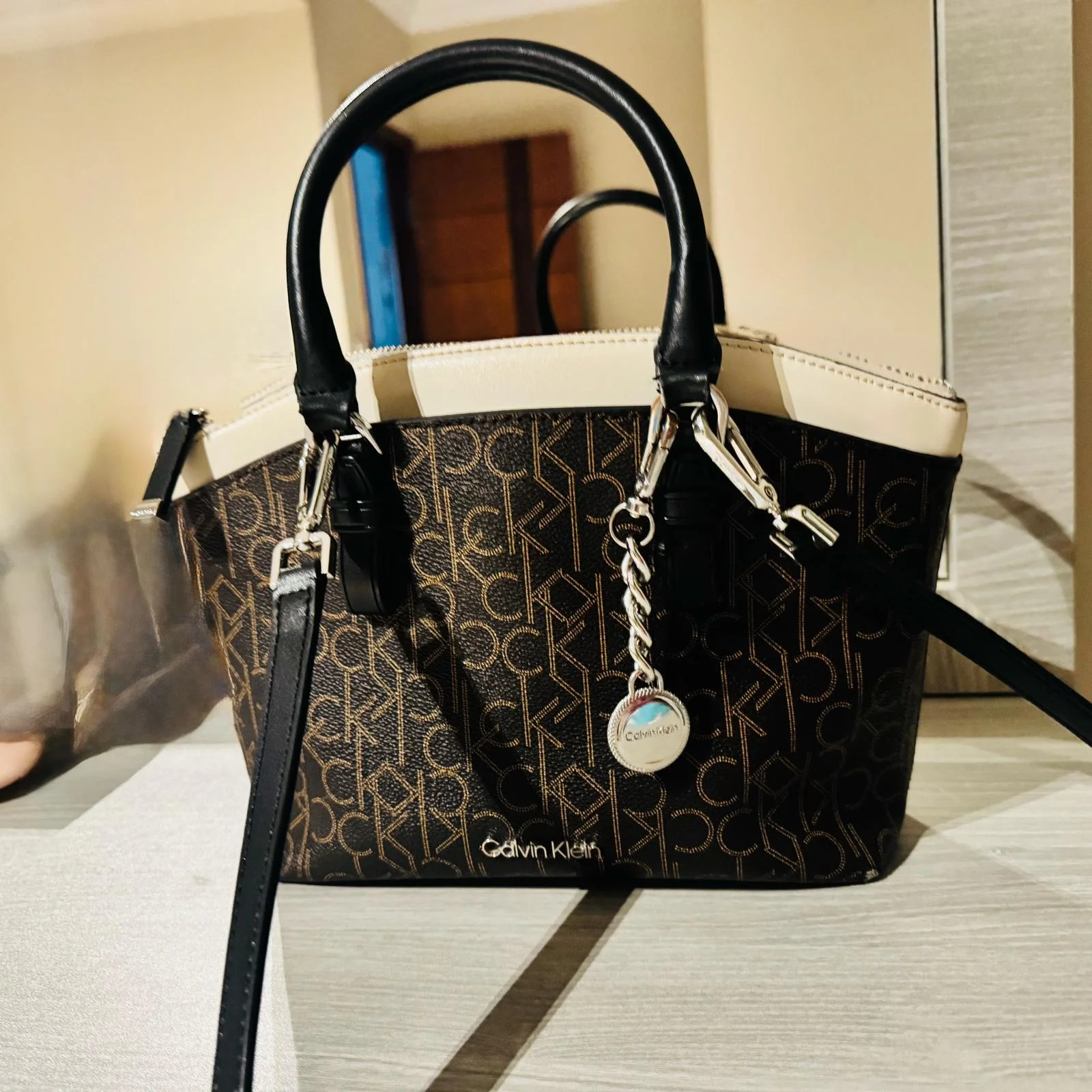 Calvin Klein Cross-Body Bag, size Other, photo 1