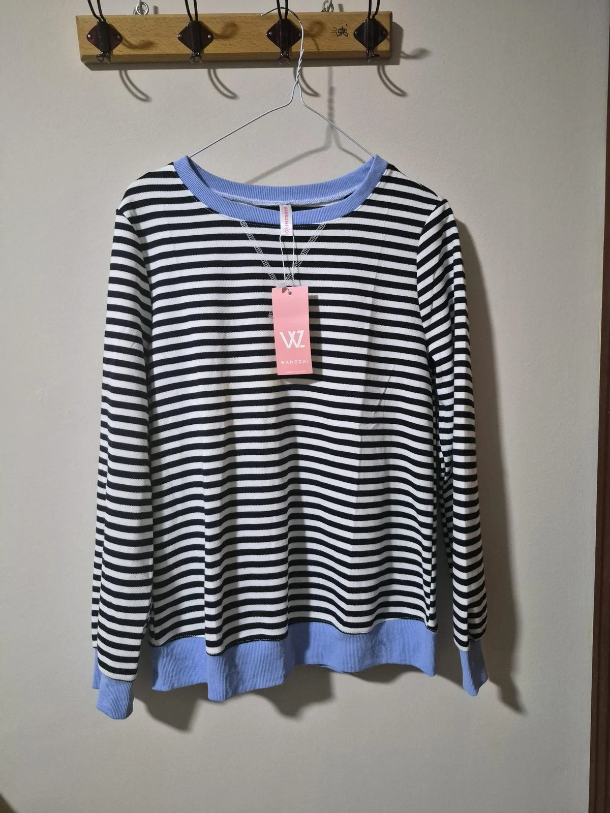 Sweatshirts, size XL / 42 / 14, photo 1