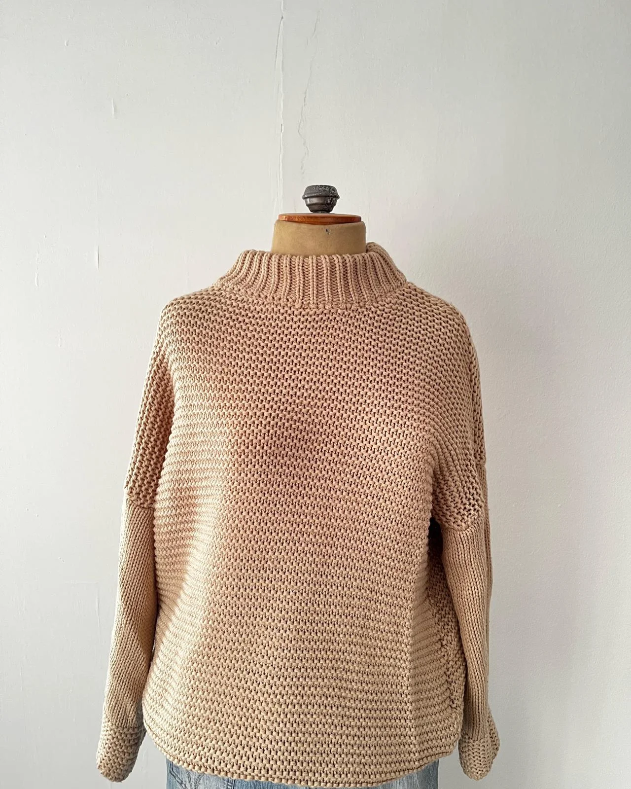 Sweaters & Pullovers, size Other, photo 1