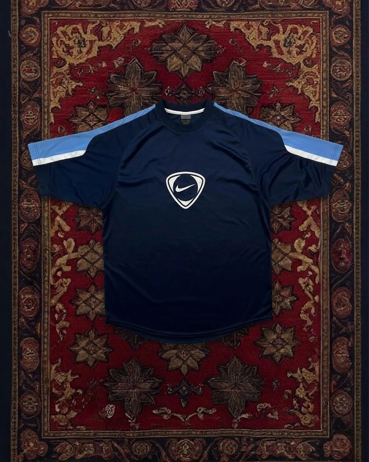 Nike T-shirts, size M, photo 1