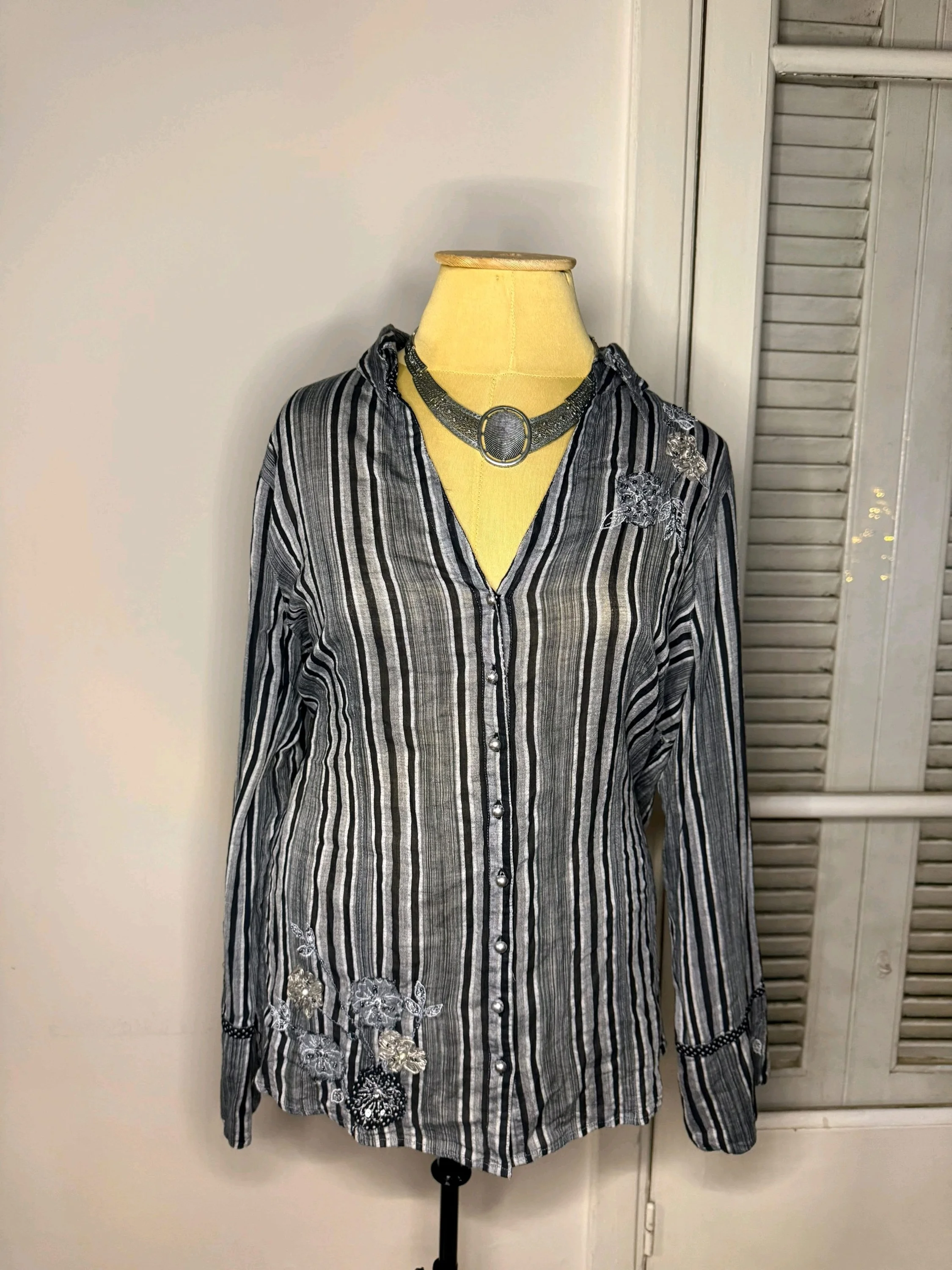 Shirts, size XL / 42 / 14, photo 1