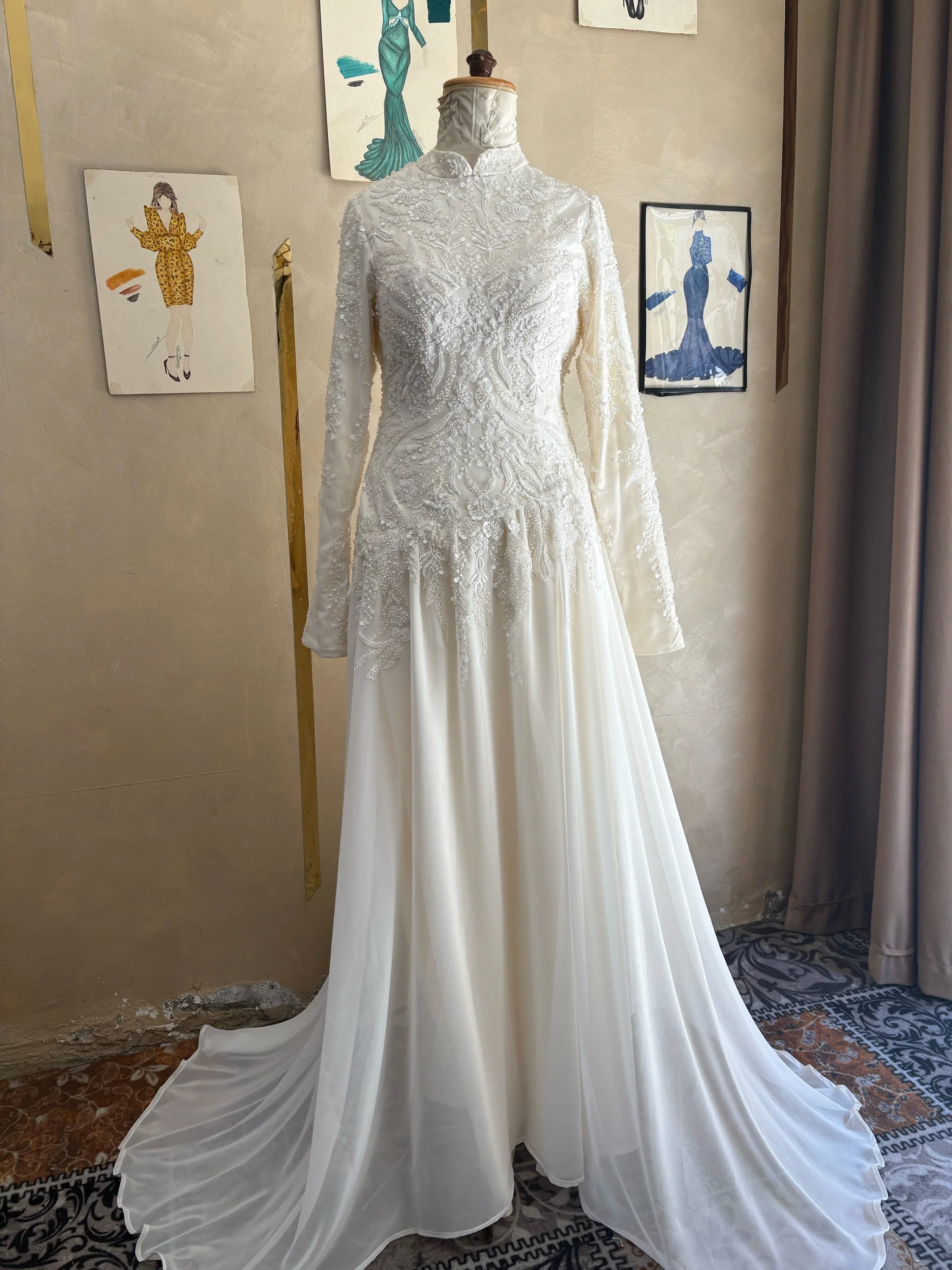 Wedding Dresses, size XL / 42 / 14, photo 1