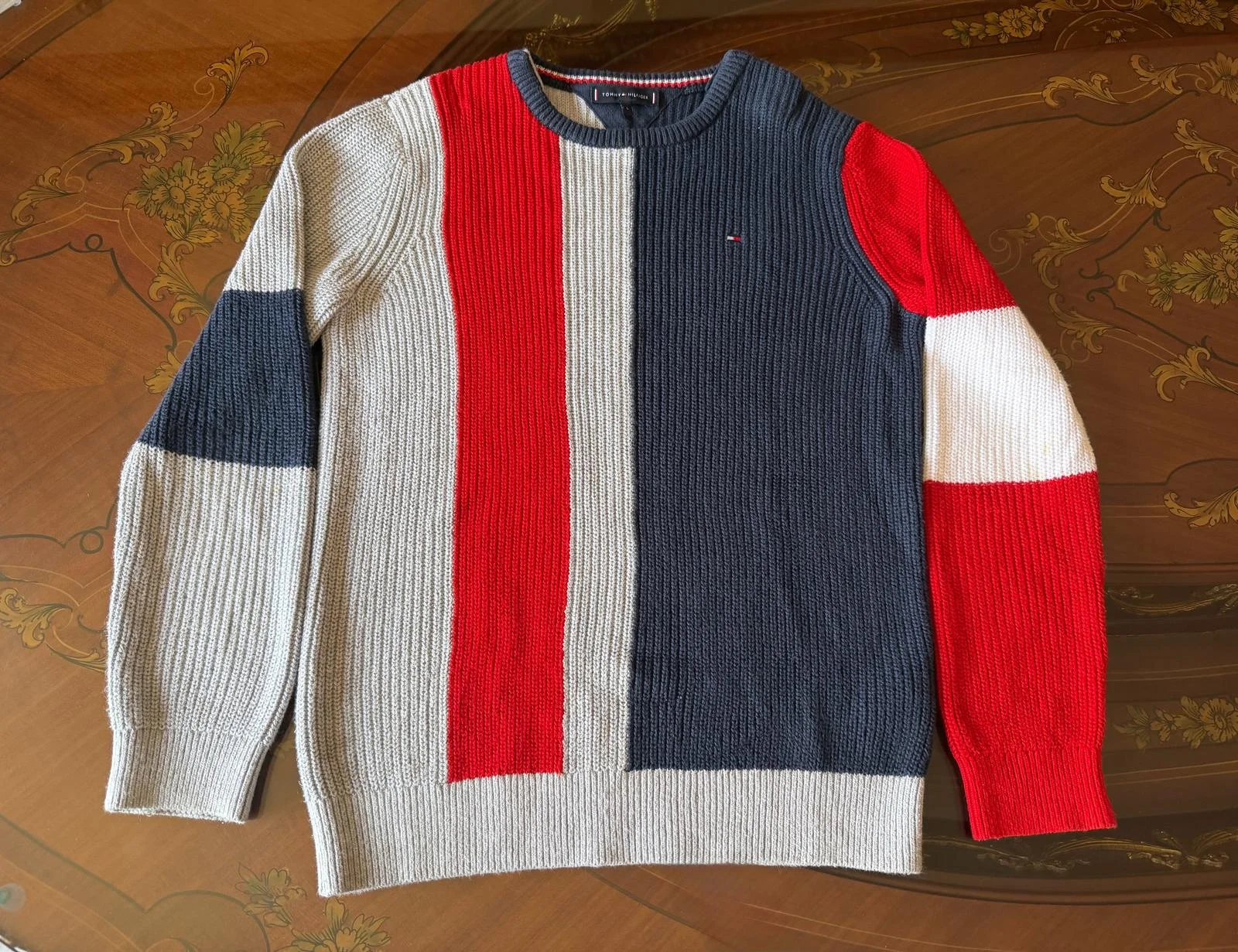 Tommy Hilfiger Sweaters, size L, photo 1