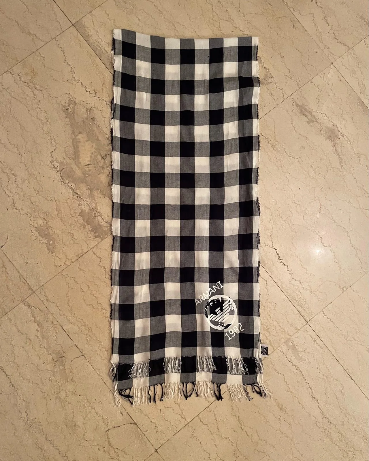 Armani Scarves, size One size, photo 1