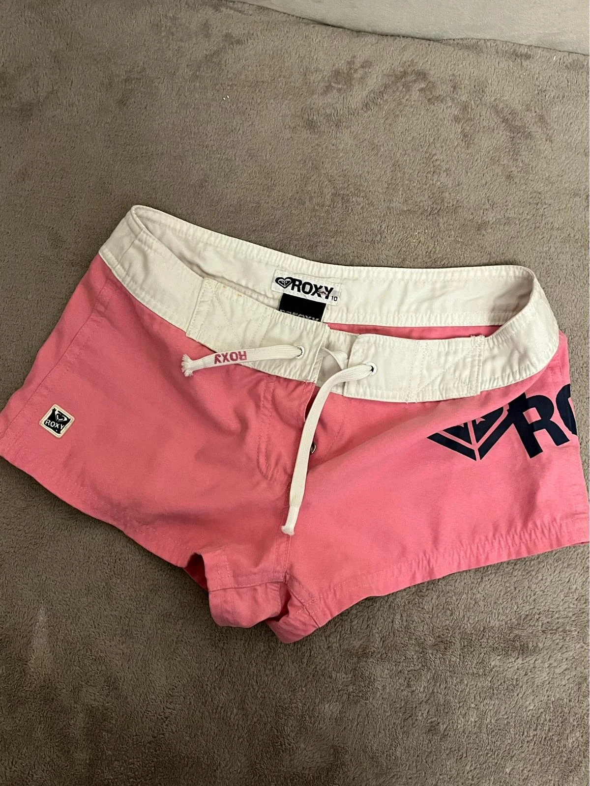 Roxy Shorts, size XXXS / 30 / 2, photo 1
