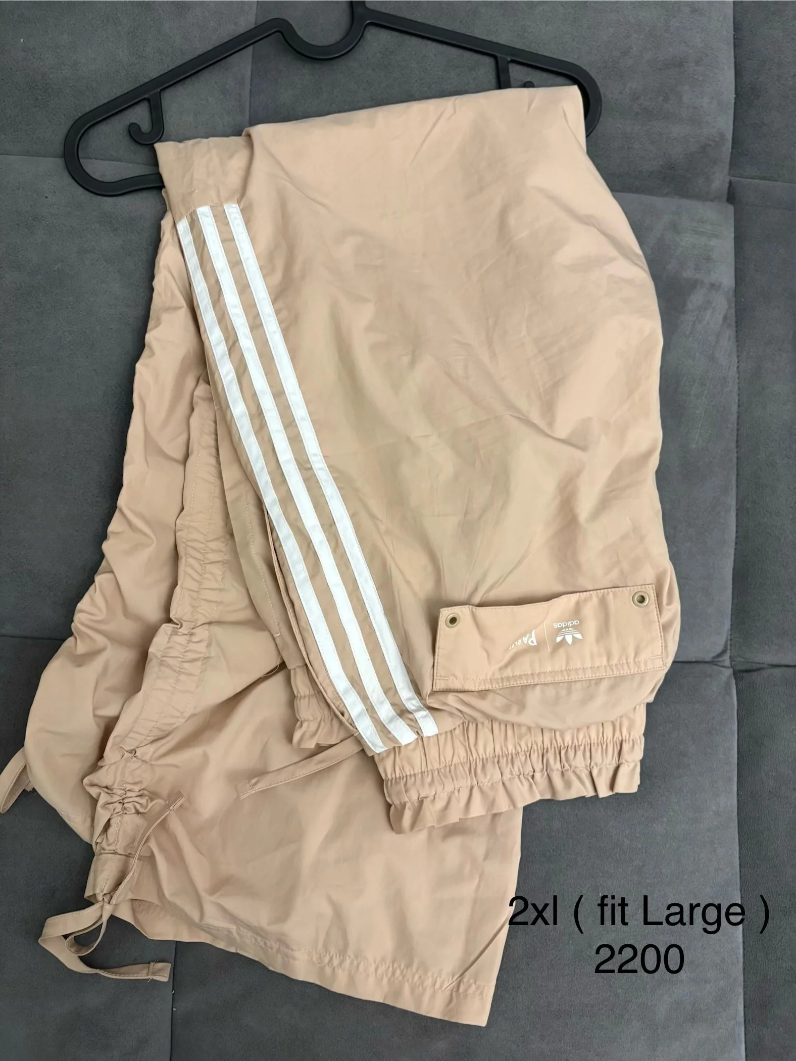 adidas Pants, size XXL / 44 / 16, photo 1