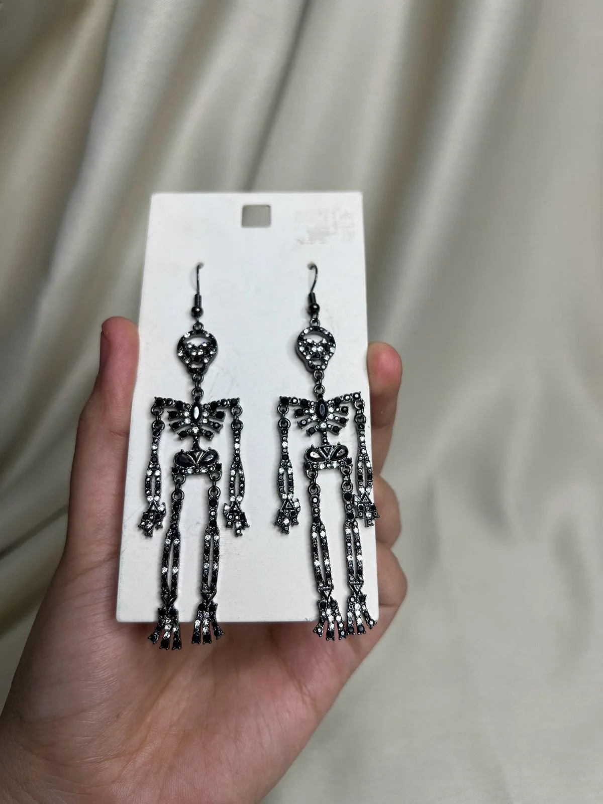 I am Earrings, size Other, photo 1