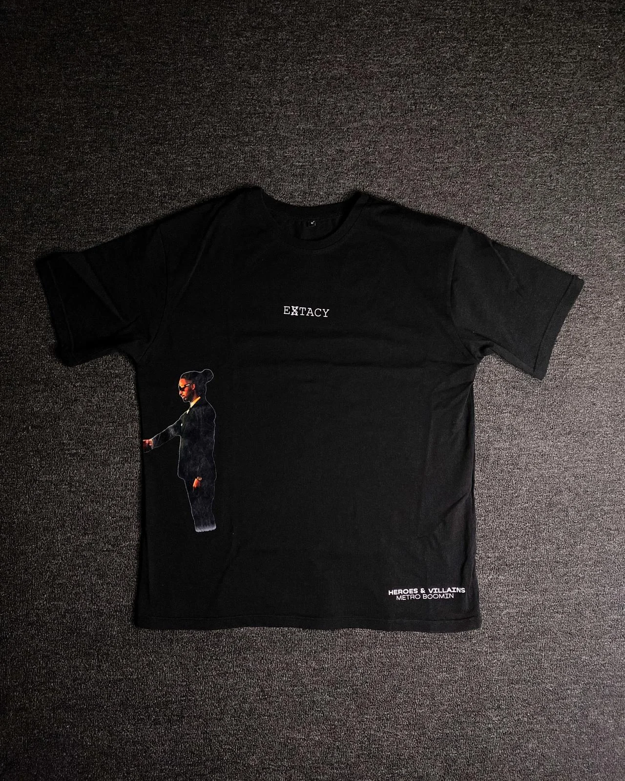 T-shirts, size M, photo 1