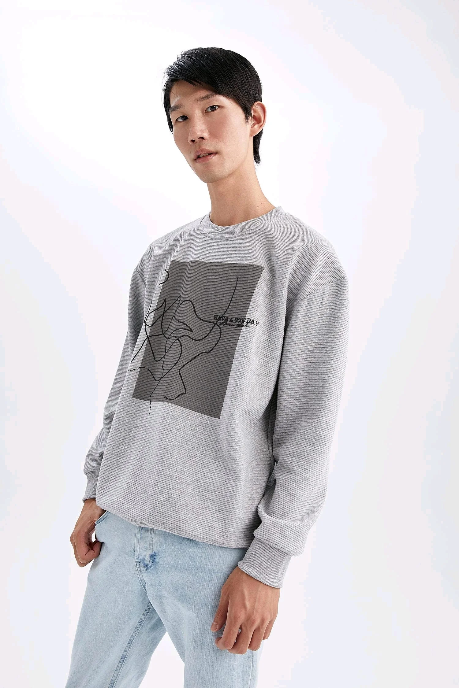 Defacto Sweatshirts, size XL, photo 1