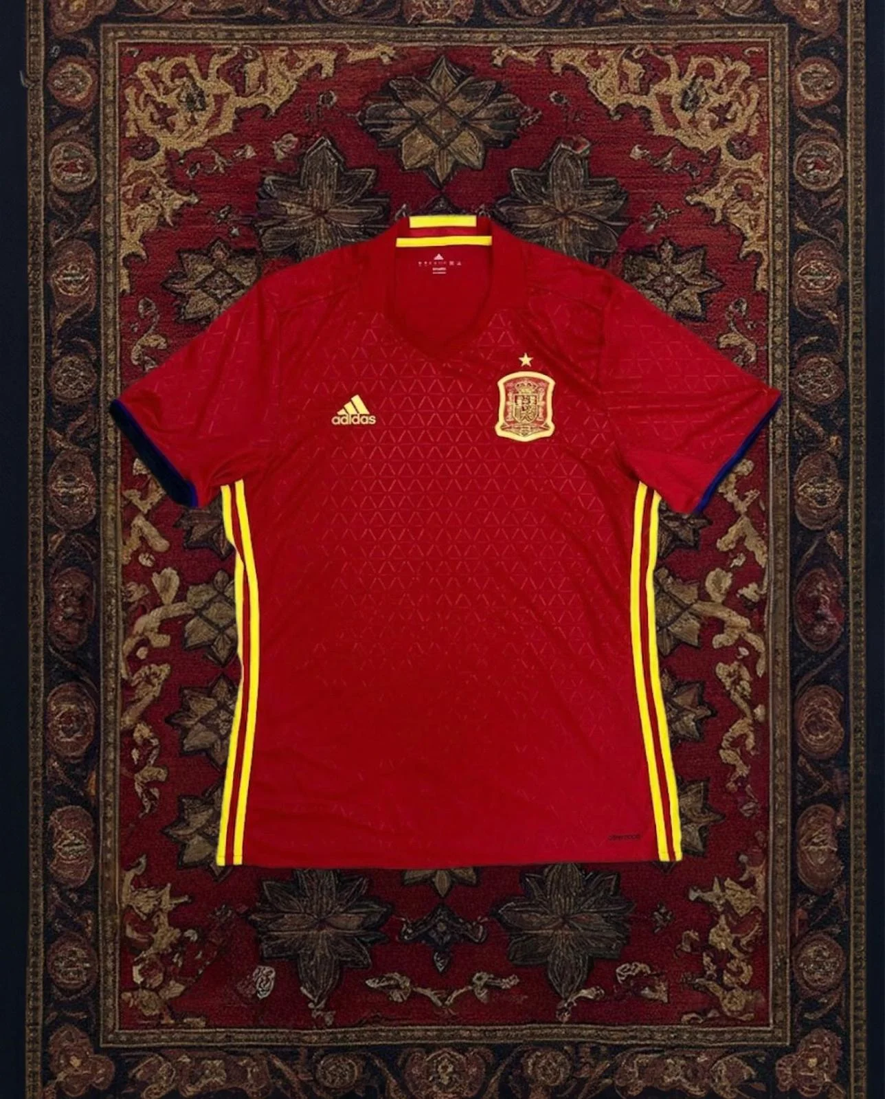 adidas T-shirts, size L, photo 1