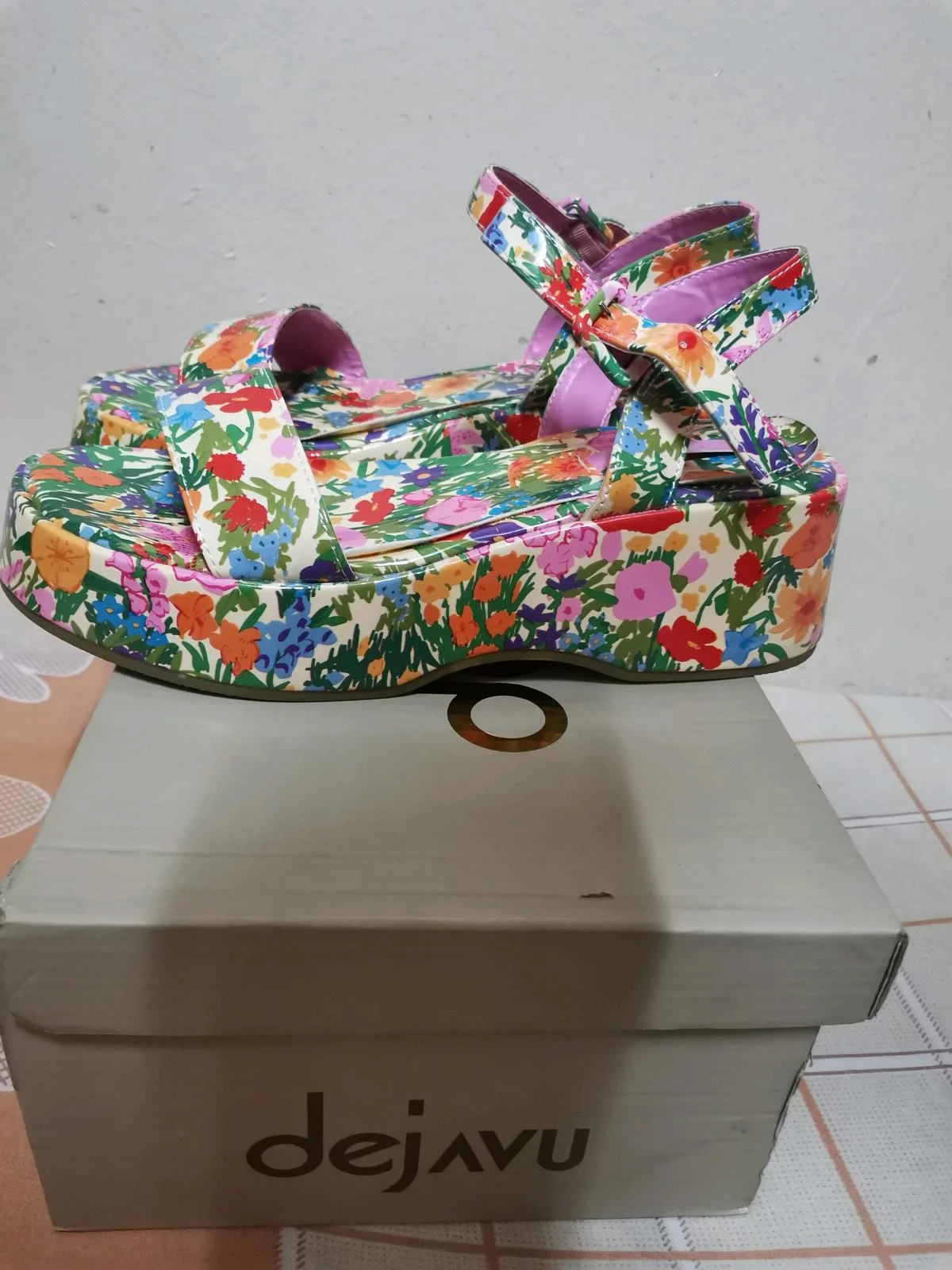 deja vu Sandals, size 39, photo 1
