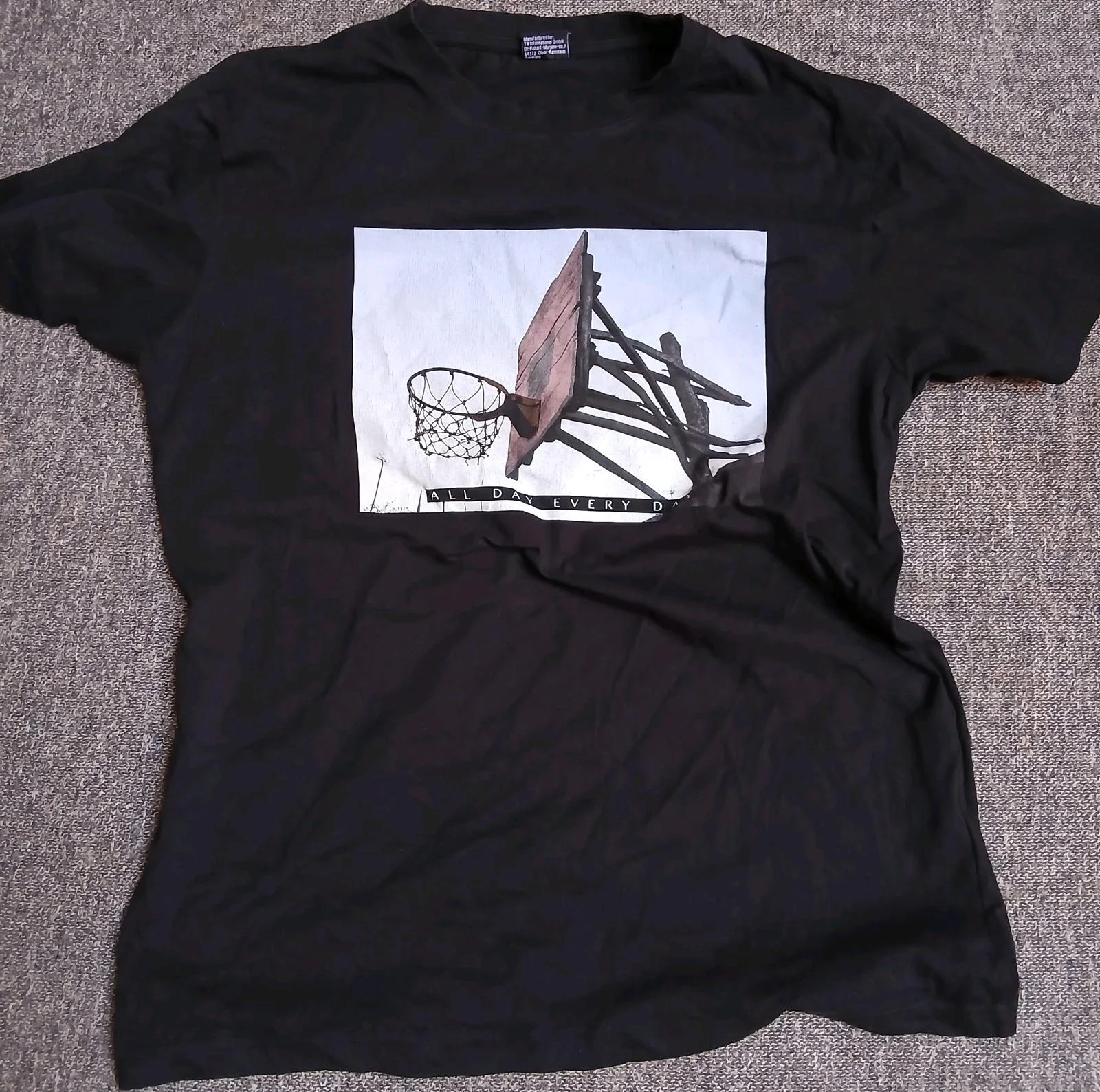 T-shirts, size XL, photo 1
