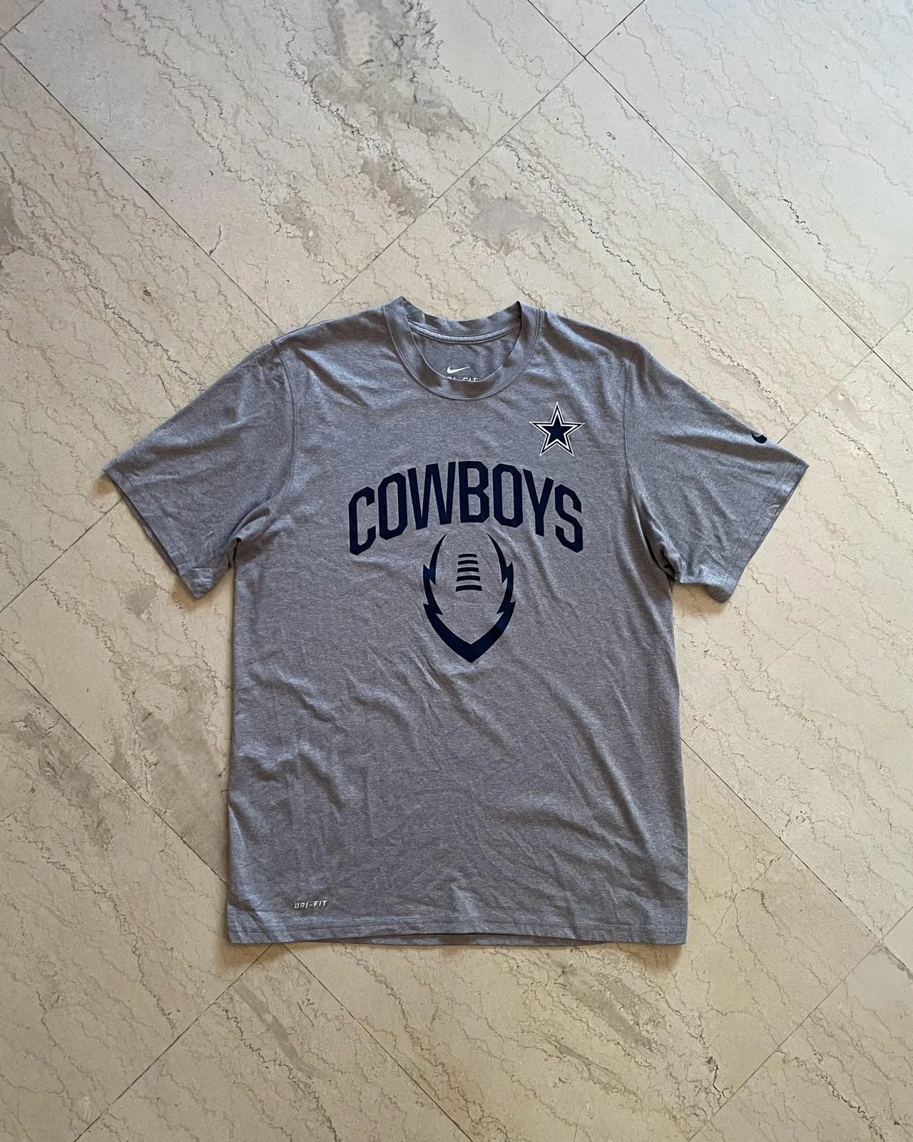 Nike T-shirts, size L, photo 1