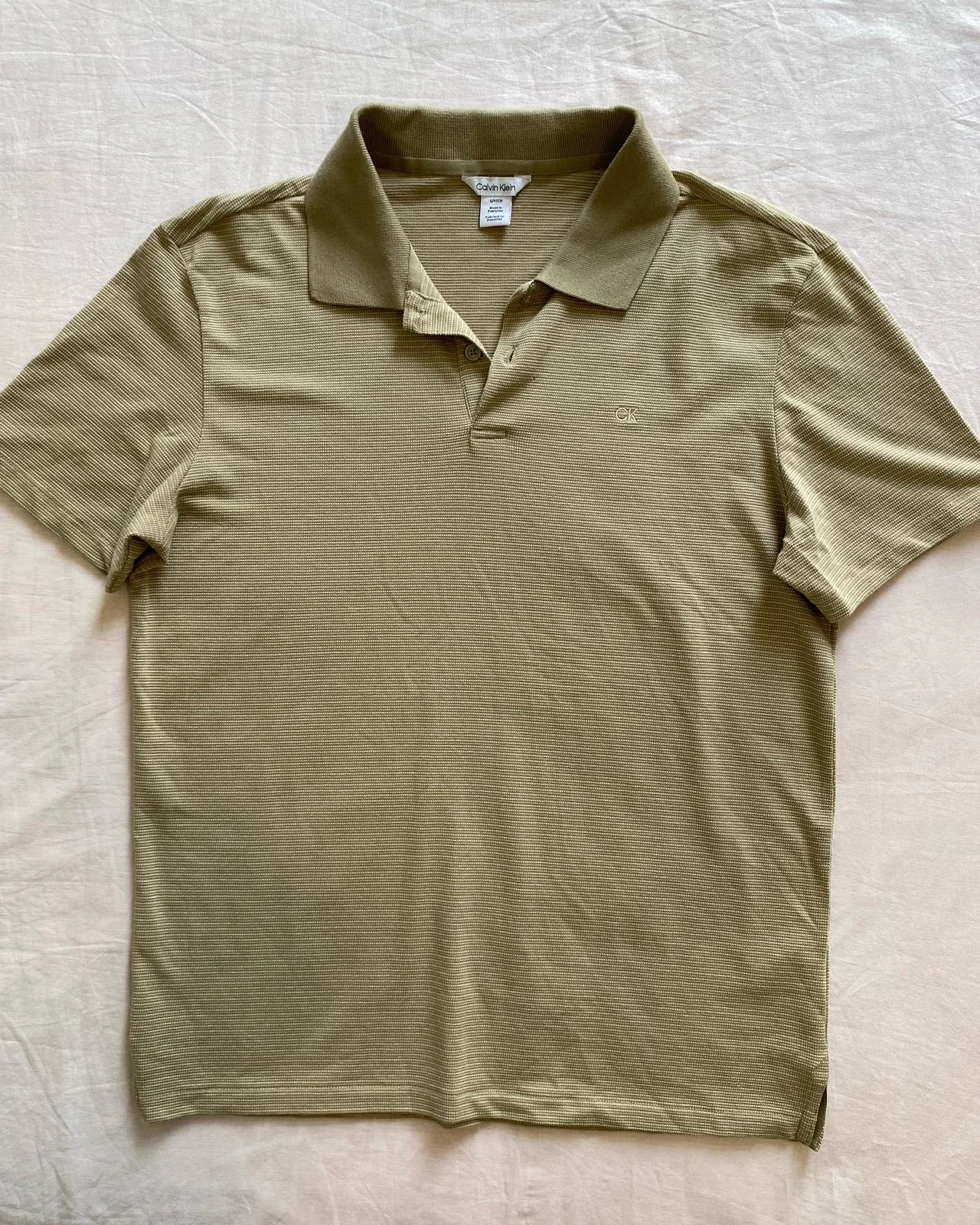 Calvin Klein T-shirts, size S, photo 1