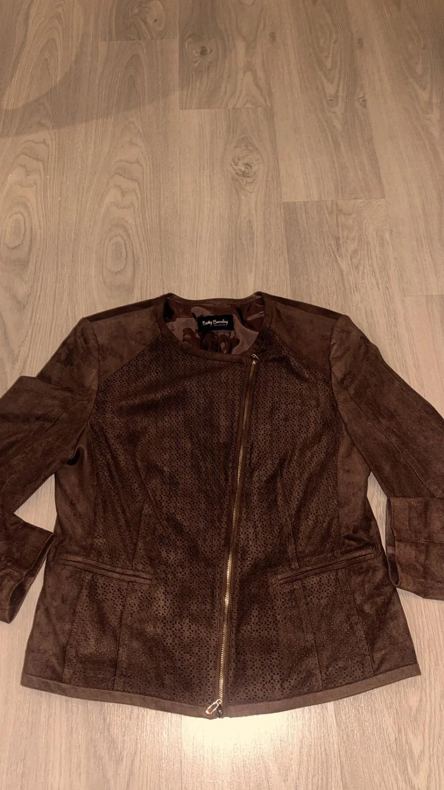 Jackets, size M, photo 1